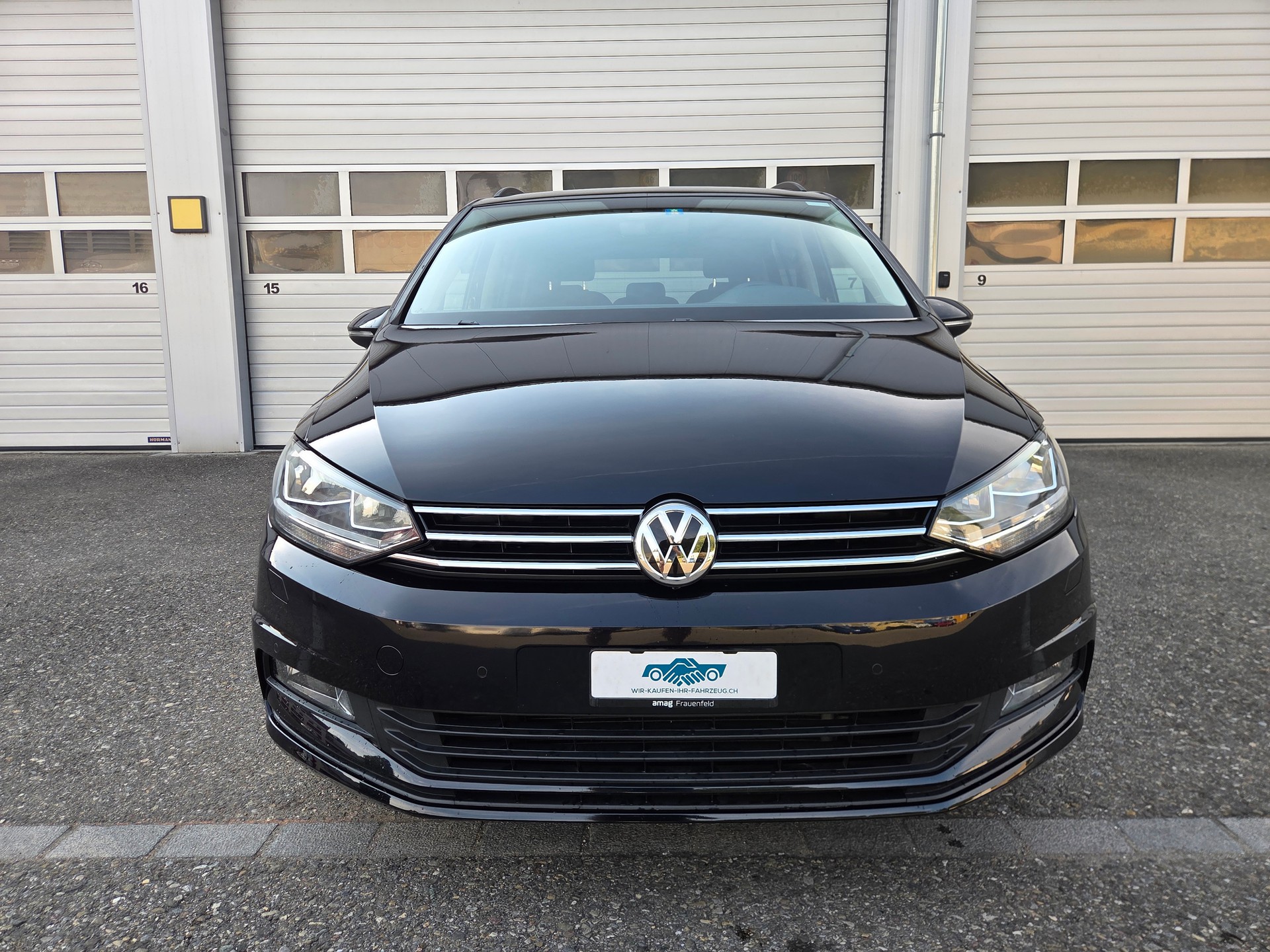 VW Touran 1.4 TSI / 7-Plätzer / Trendline DSG-image-1