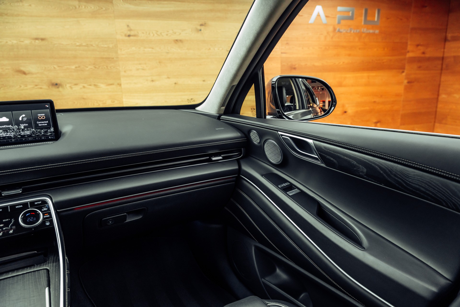 GENESIS GV80 2.5 TGDI Luxus 7 Seater AT8 AWD-image-9