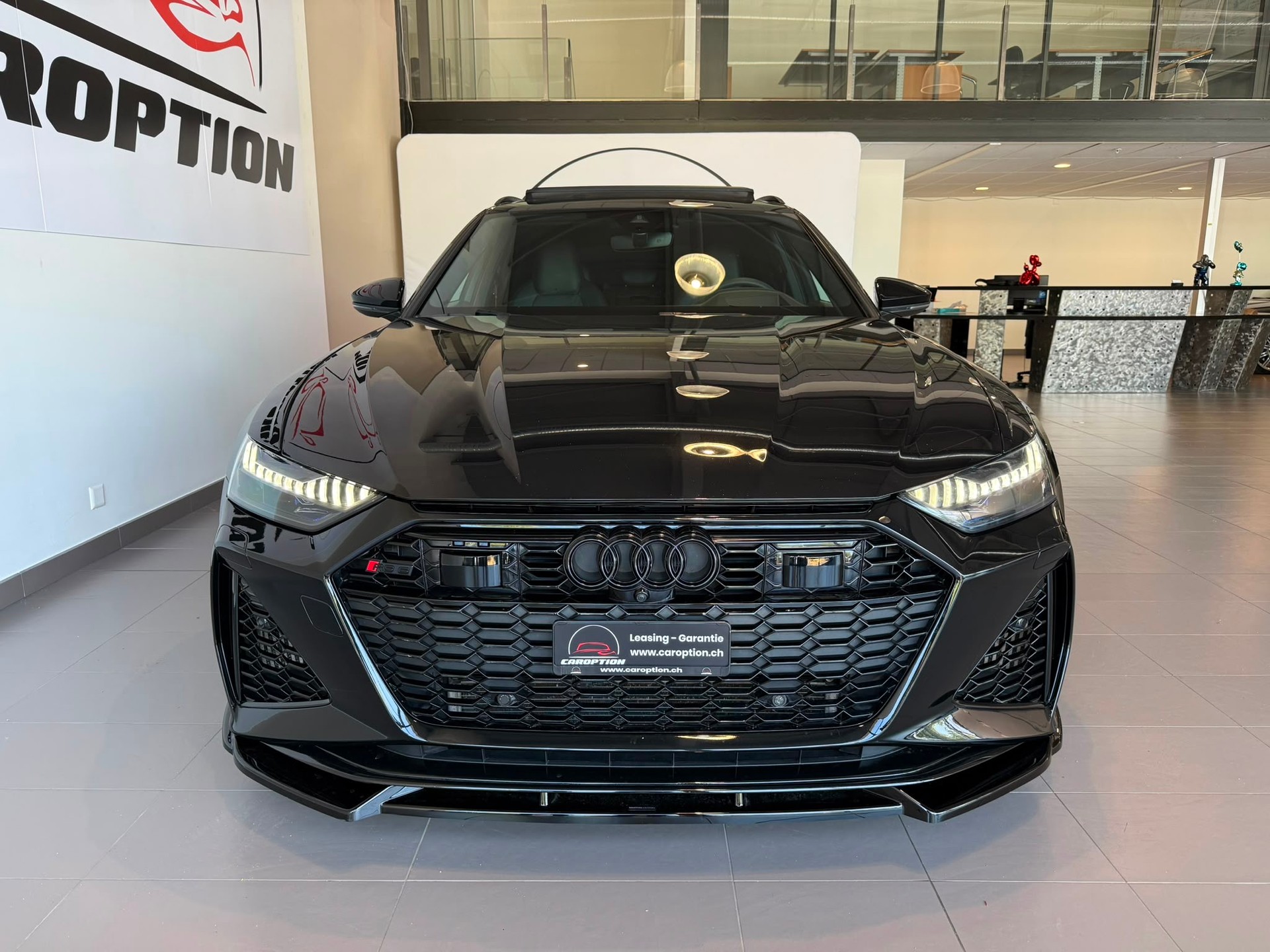 AUDI RS6 Avant 4.0 TFSI V8 quattro-image-6