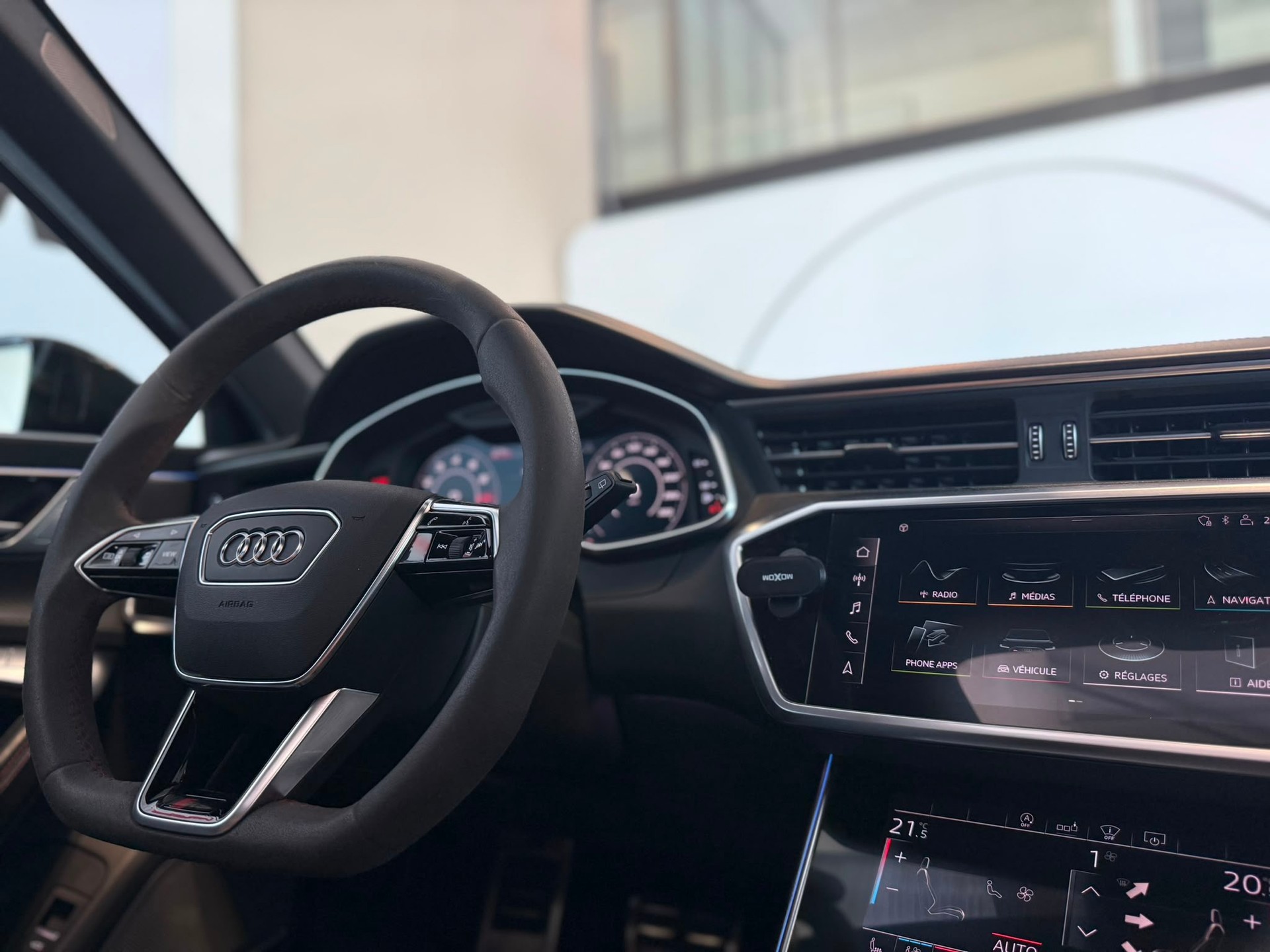 AUDI RS6 Avant 4.0 TFSI V8 quattro-image-19