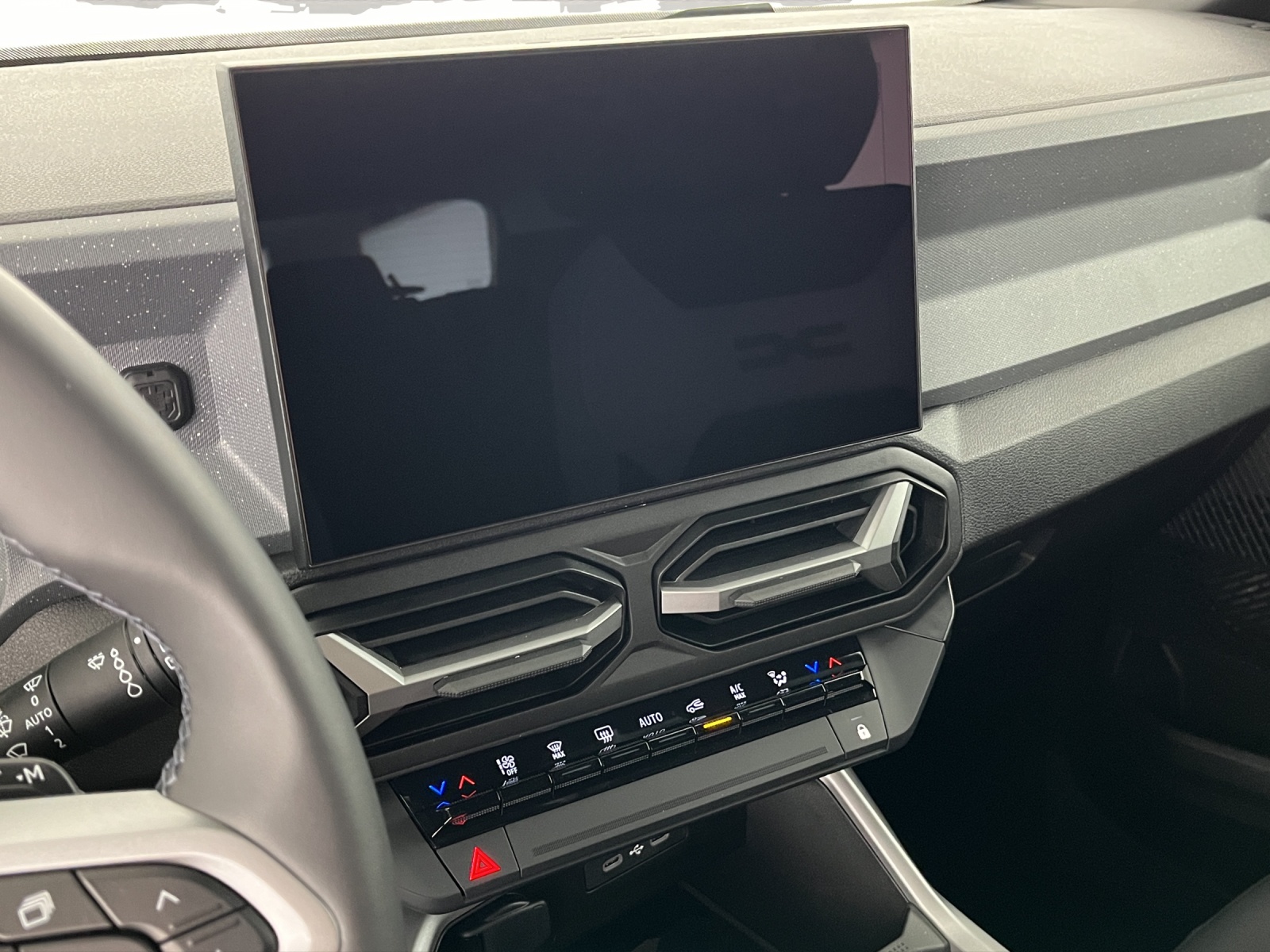 DACIA Bigster 1.2 Hybrid Journey 4WD-image-11