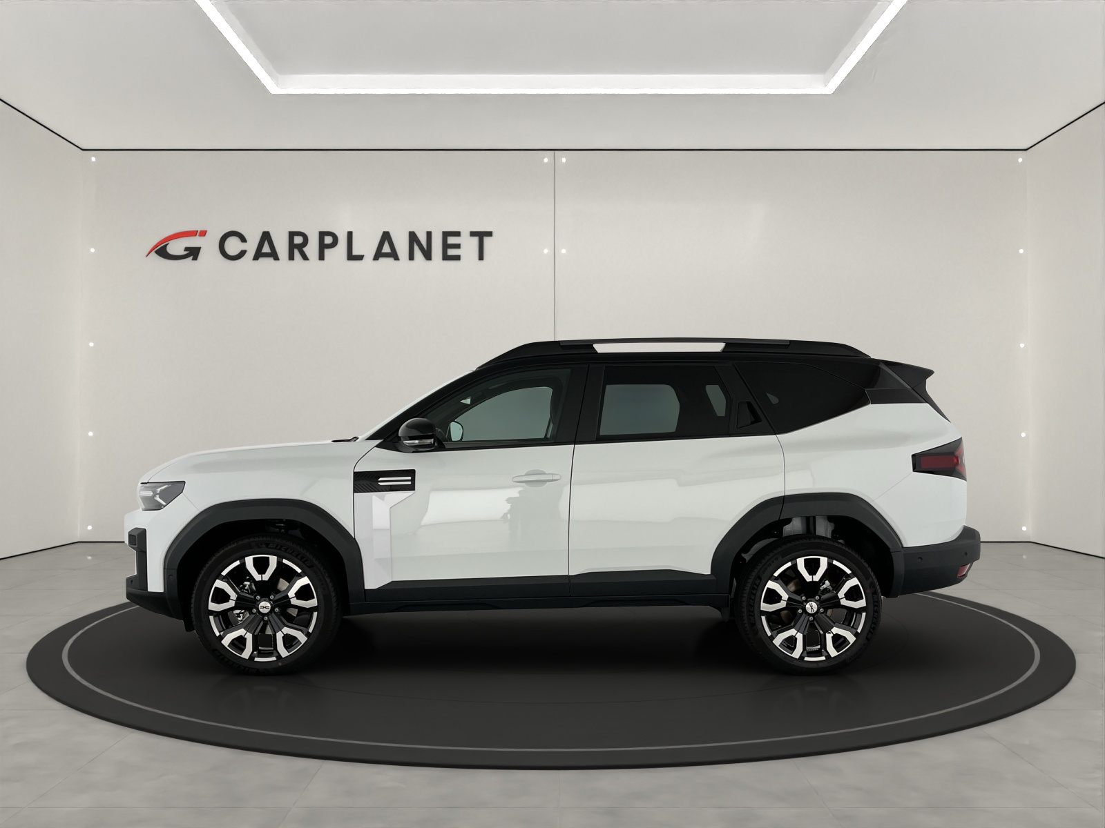 DACIA Bigster 1.2 Hybrid Journey 4WD-image-1