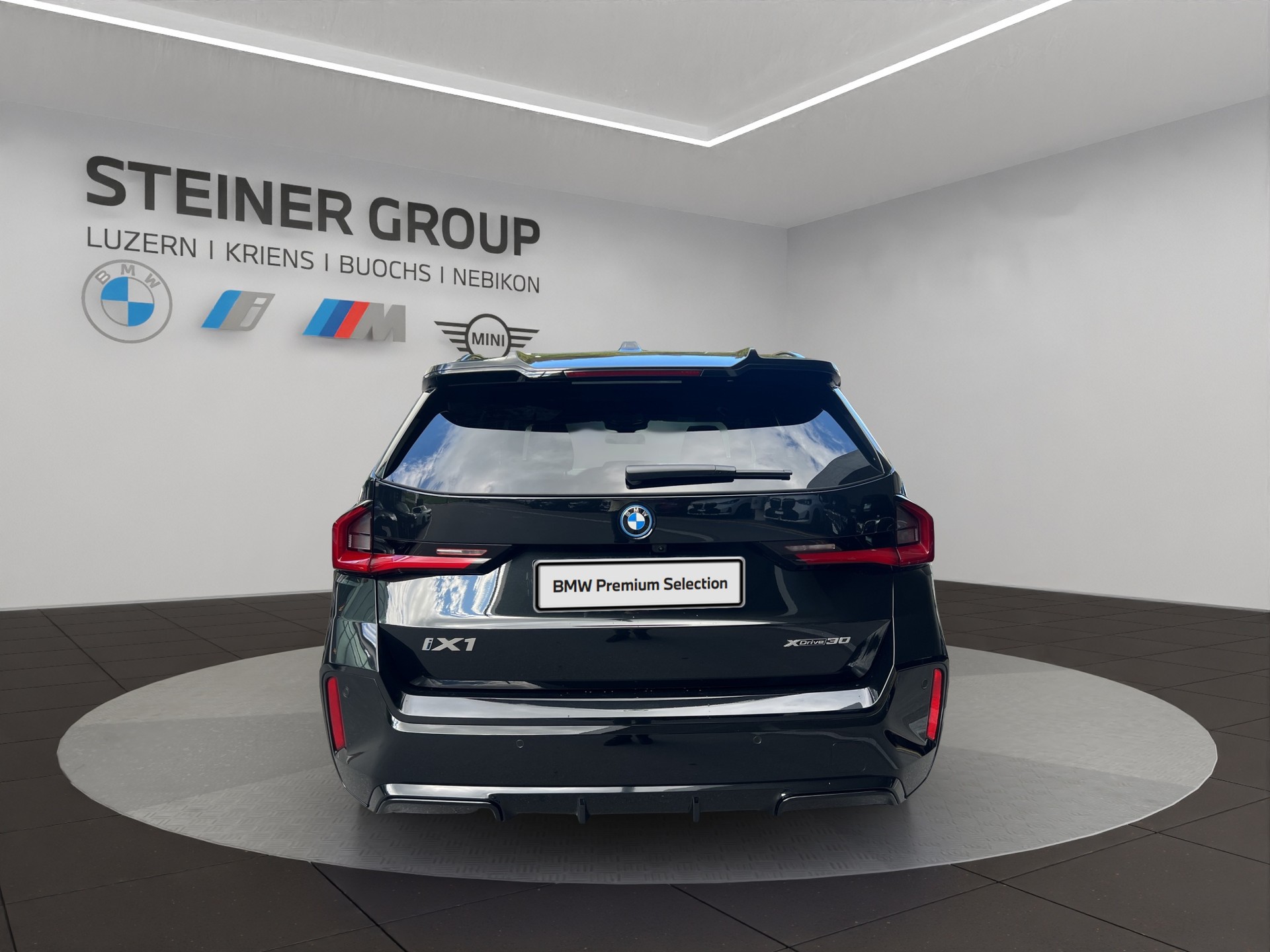 BMW iX1 xDrive 30 M Sport Pro-image-6
