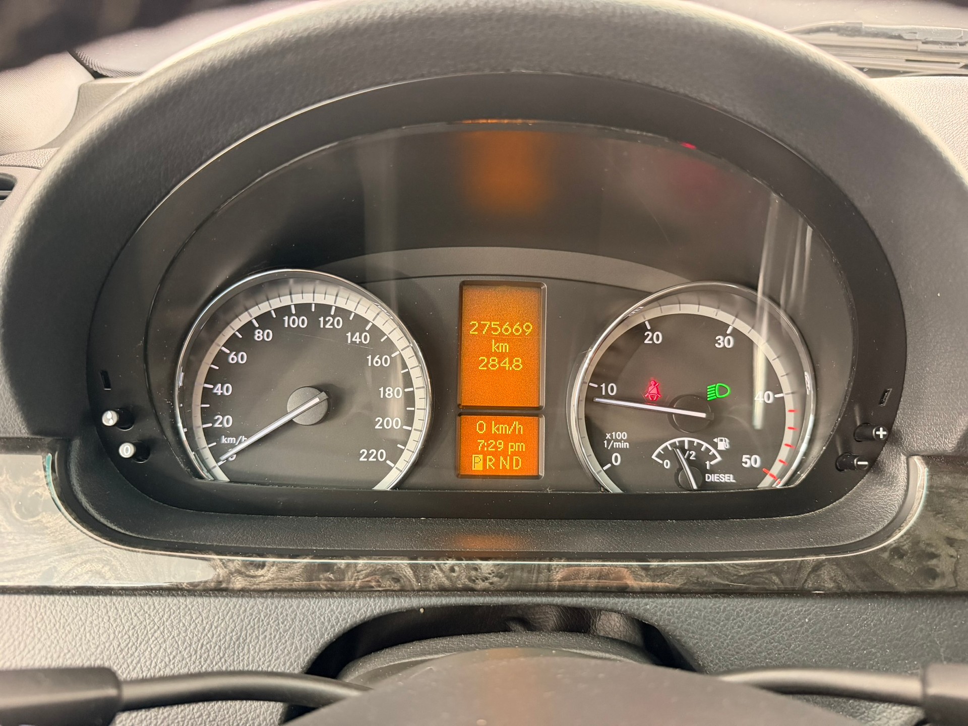 MERCEDES-BENZ Viano 2.2 CDI Blue Eff. Ambiente Ed. L 4Matic A-image-11