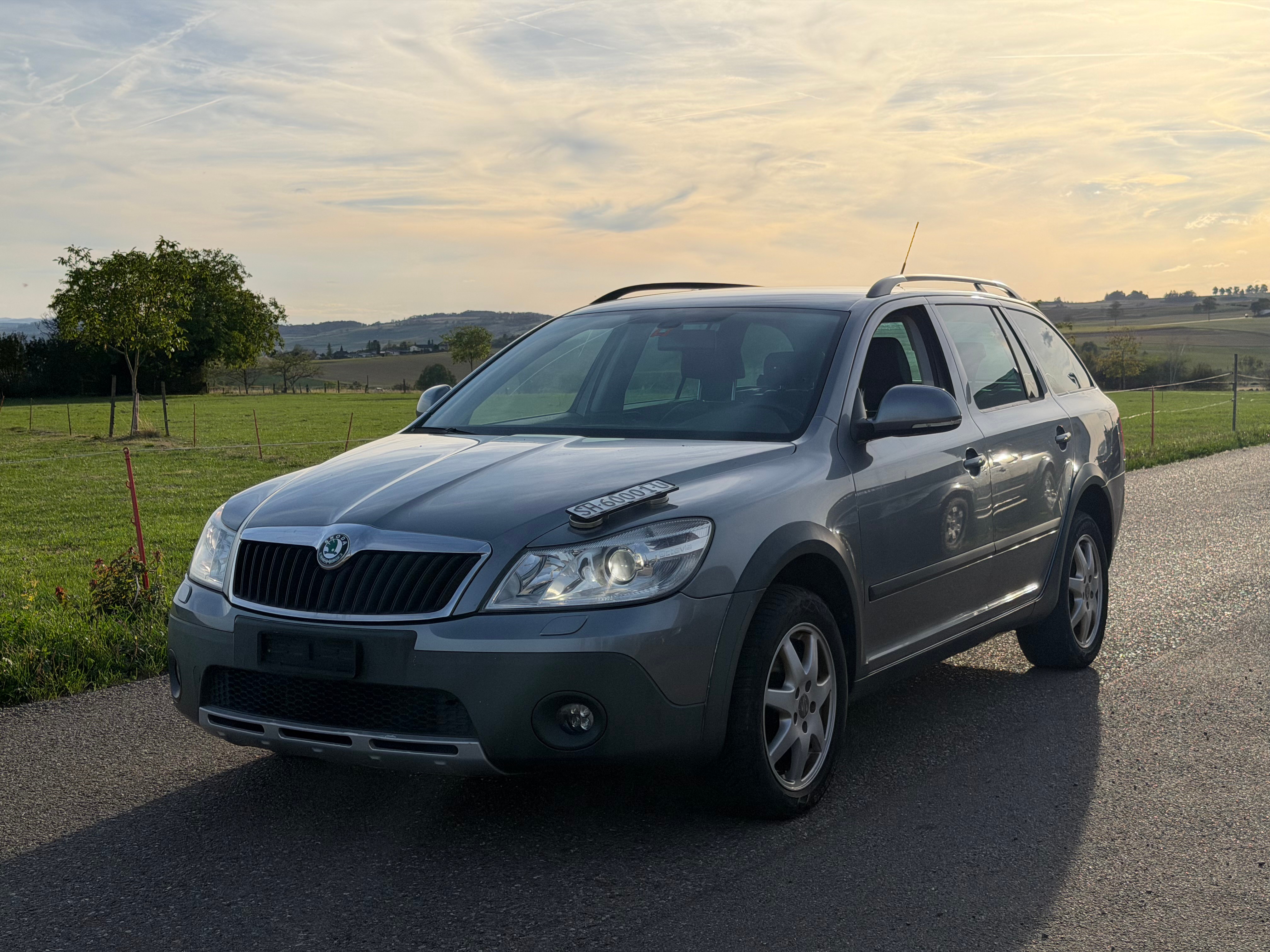 Car photo