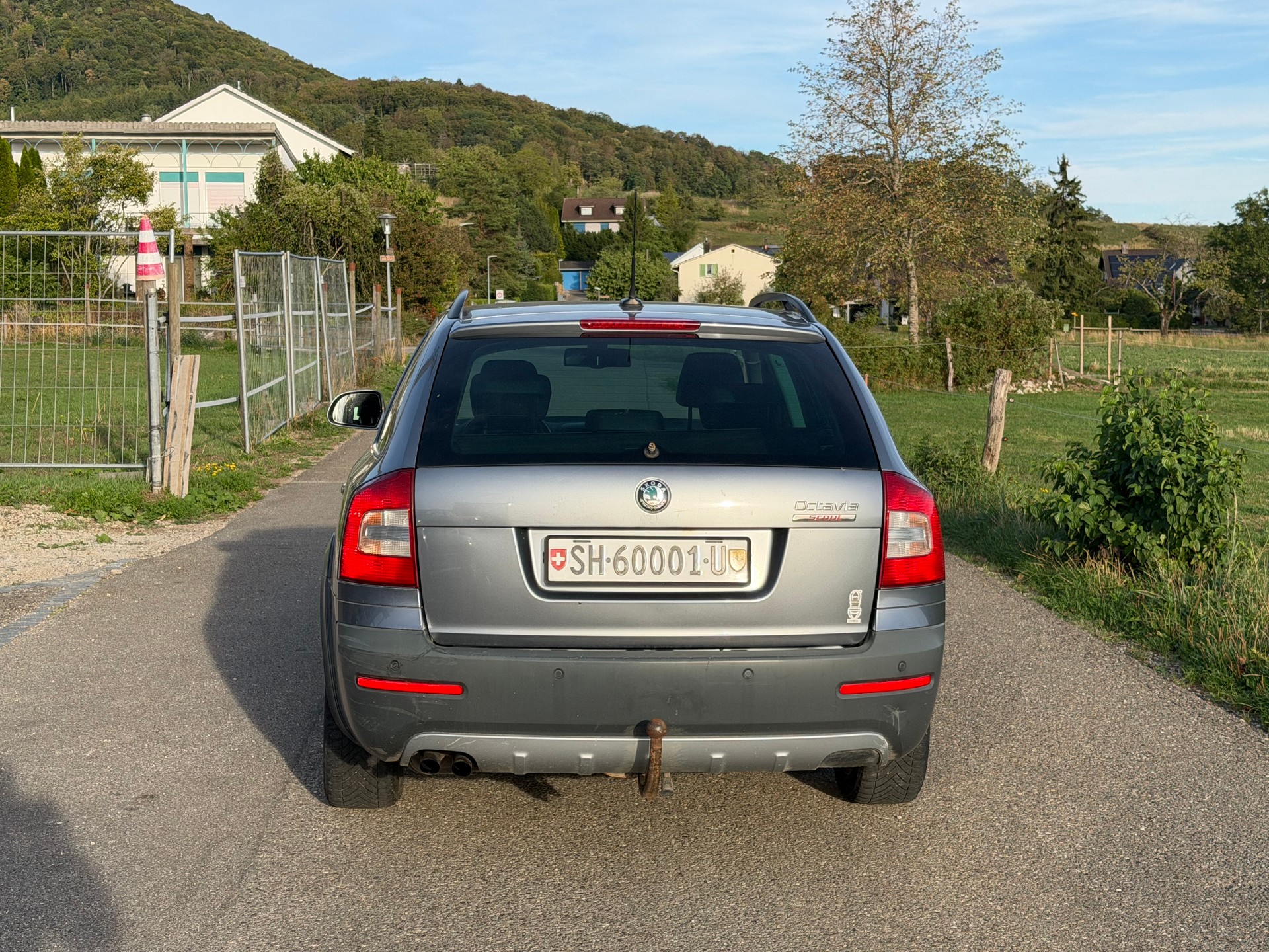 SKODA Octavia Combi 2.0 TDI Scout 4x4 DSG-image-5