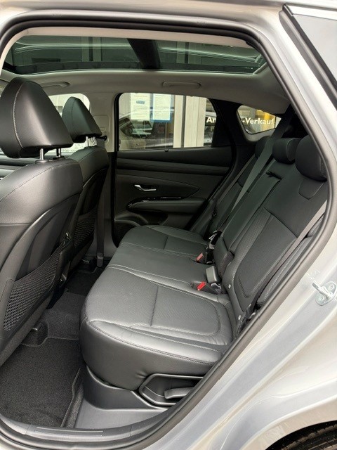 HYUNDAI Tucson 1.6 T-GDi HEV Vertex Swiss Edition 4WD-image-14