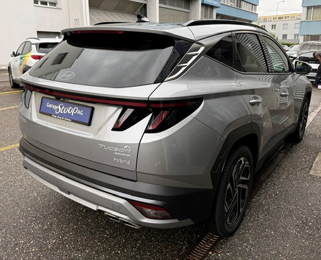HYUNDAI Tucson 1.6 T-GDi HEV Vertex Swiss Edition 4WD-image-4