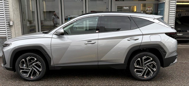 HYUNDAI Tucson 1.6 T-GDi HEV Vertex Swiss Edition 4WD-image-1