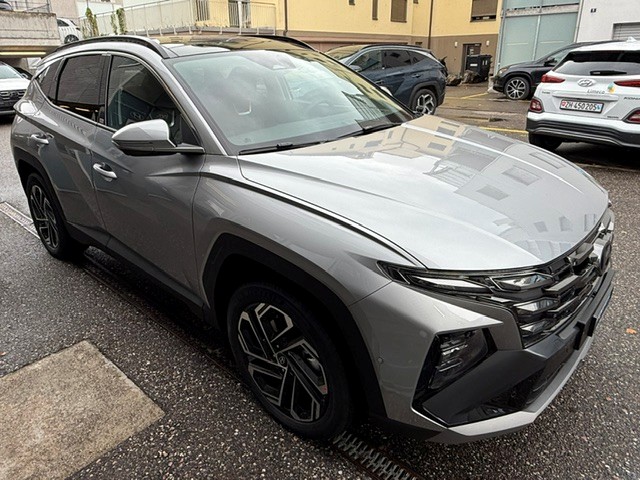 HYUNDAI Tucson 1.6 T-GDi HEV Vertex Swiss Edition 4WD-image-5