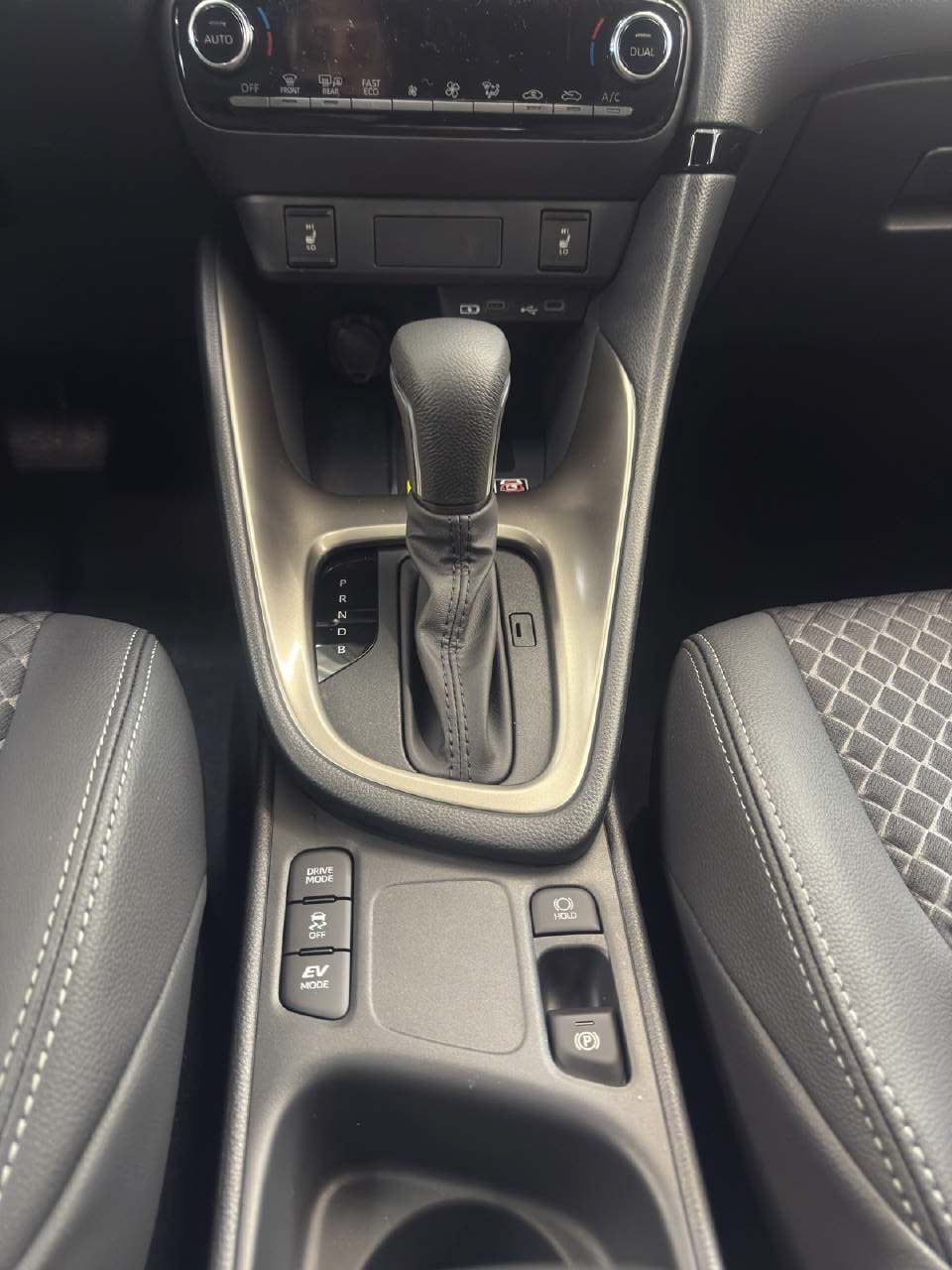 MAZDA 2 1.5 Hybrid Homura-image-13