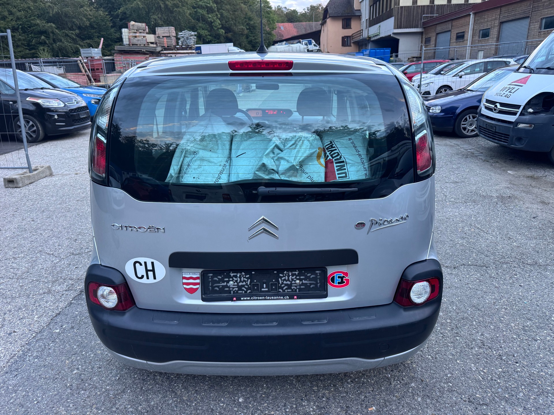CITROEN C3 Picasso 1.4i 16V Essentiel (X)-image-5