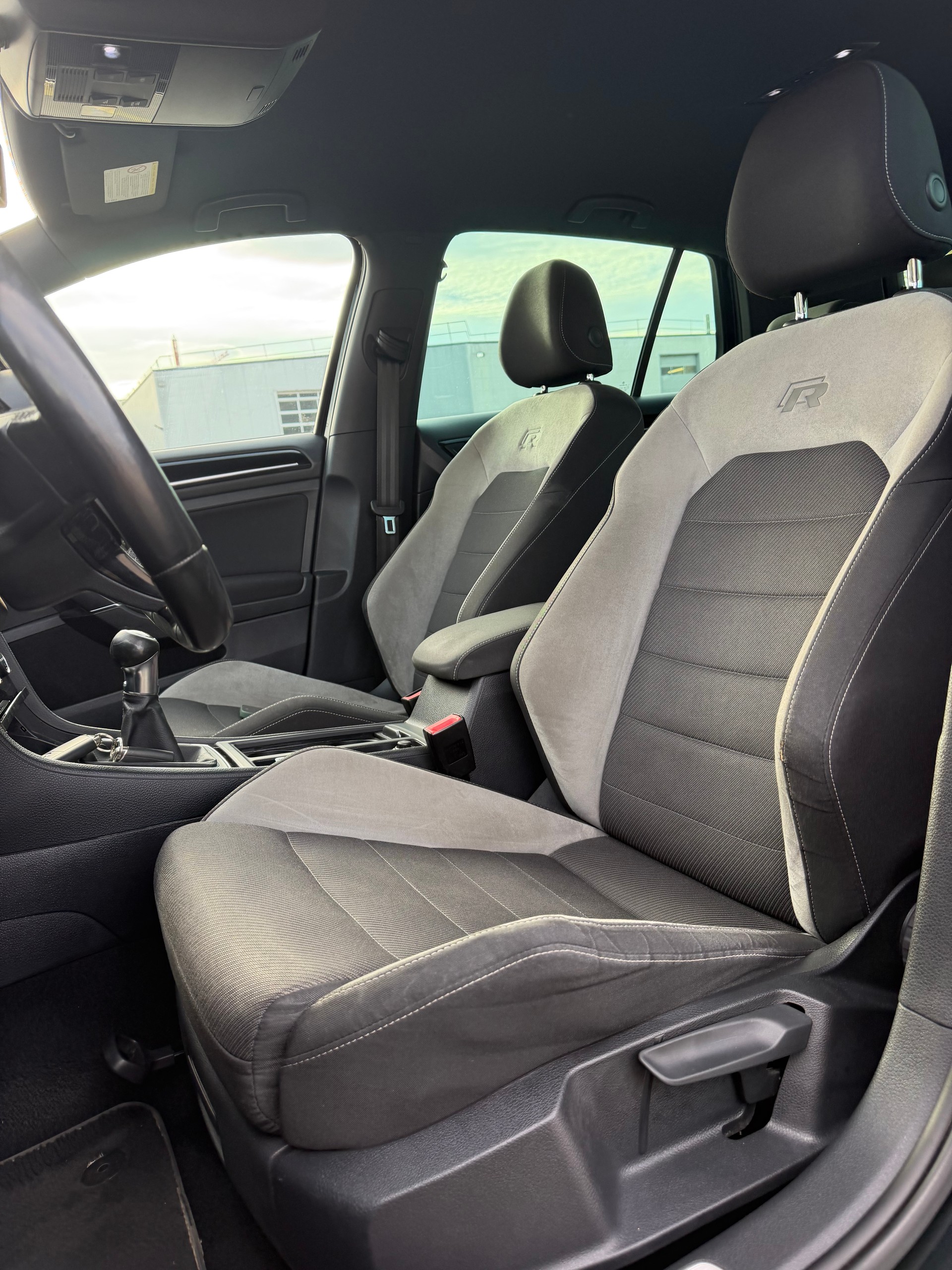 VW Golf 2.0 TSI R ABT 4Motion-image-11