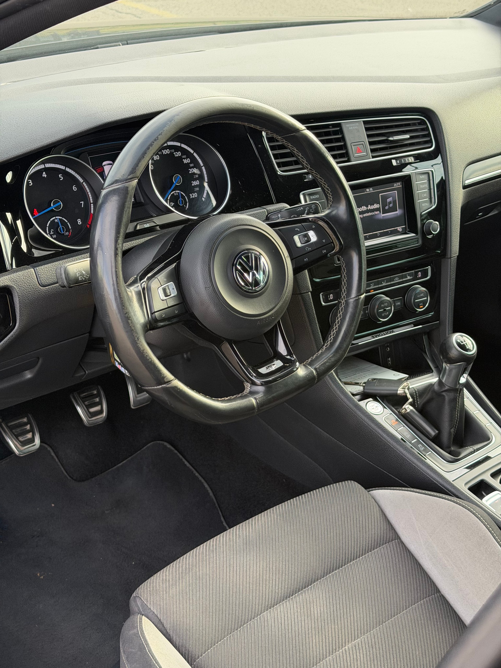 VW Golf 2.0 TSI R ABT 4Motion-image-12