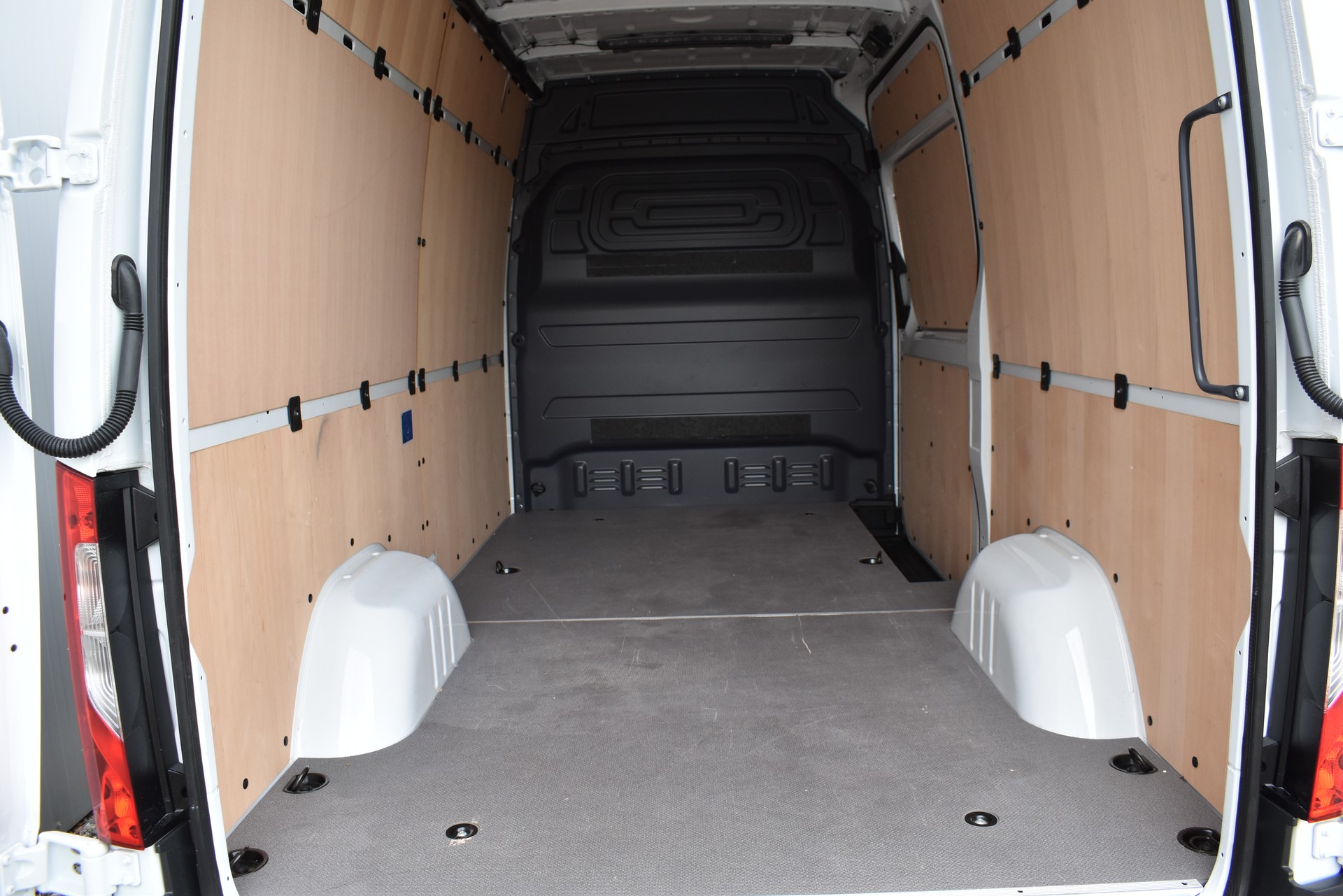 MERCEDES-BENZ Sprinter 317 CDI Hochdach AHK-image-10