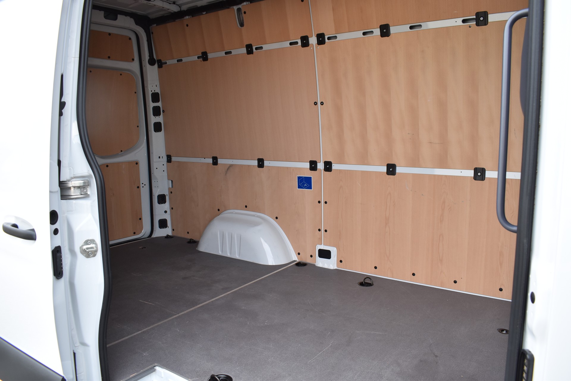 MERCEDES-BENZ Sprinter 317 CDI Hochdach AHK-image-6