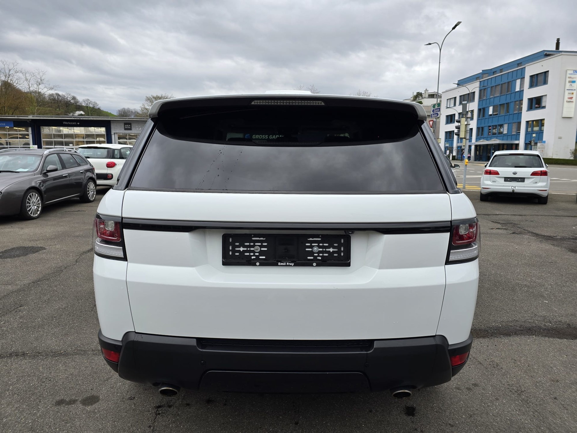 LAND ROVER Range Rover Sport 3.0 SDV6 SE Automatic-image-1