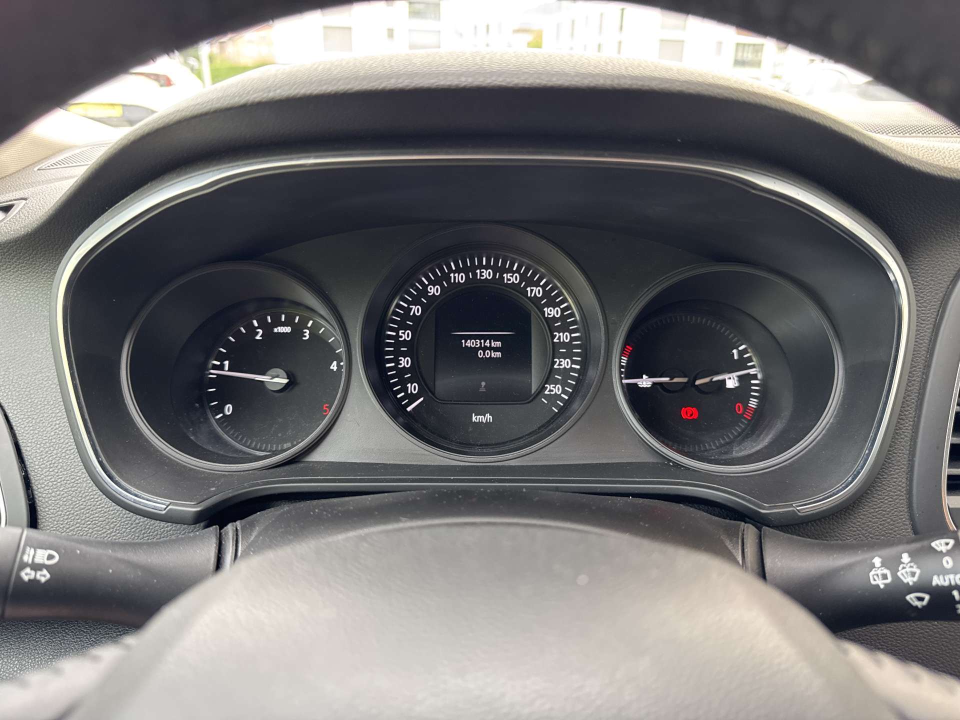 RENAULT Mégane 1.5 dCi Zen Top-Preis-image-11