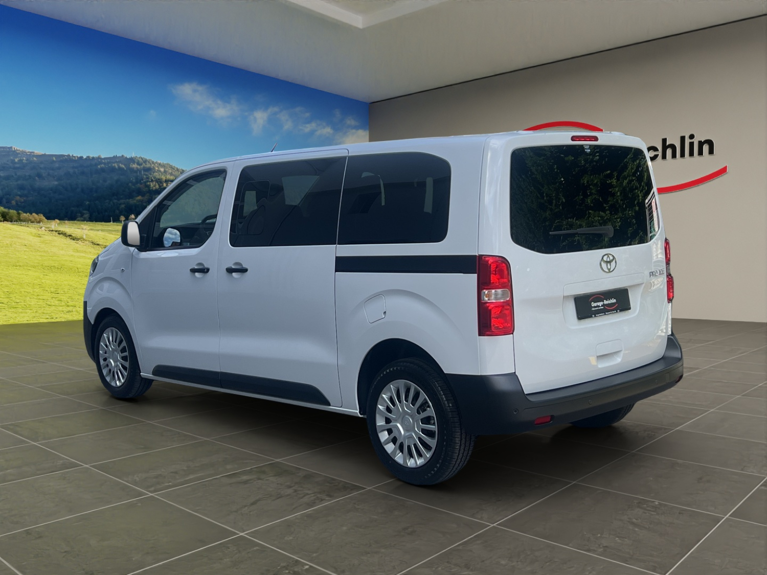 TOYOTA PROACE Verso L1 2.0 D Comfort-image-2