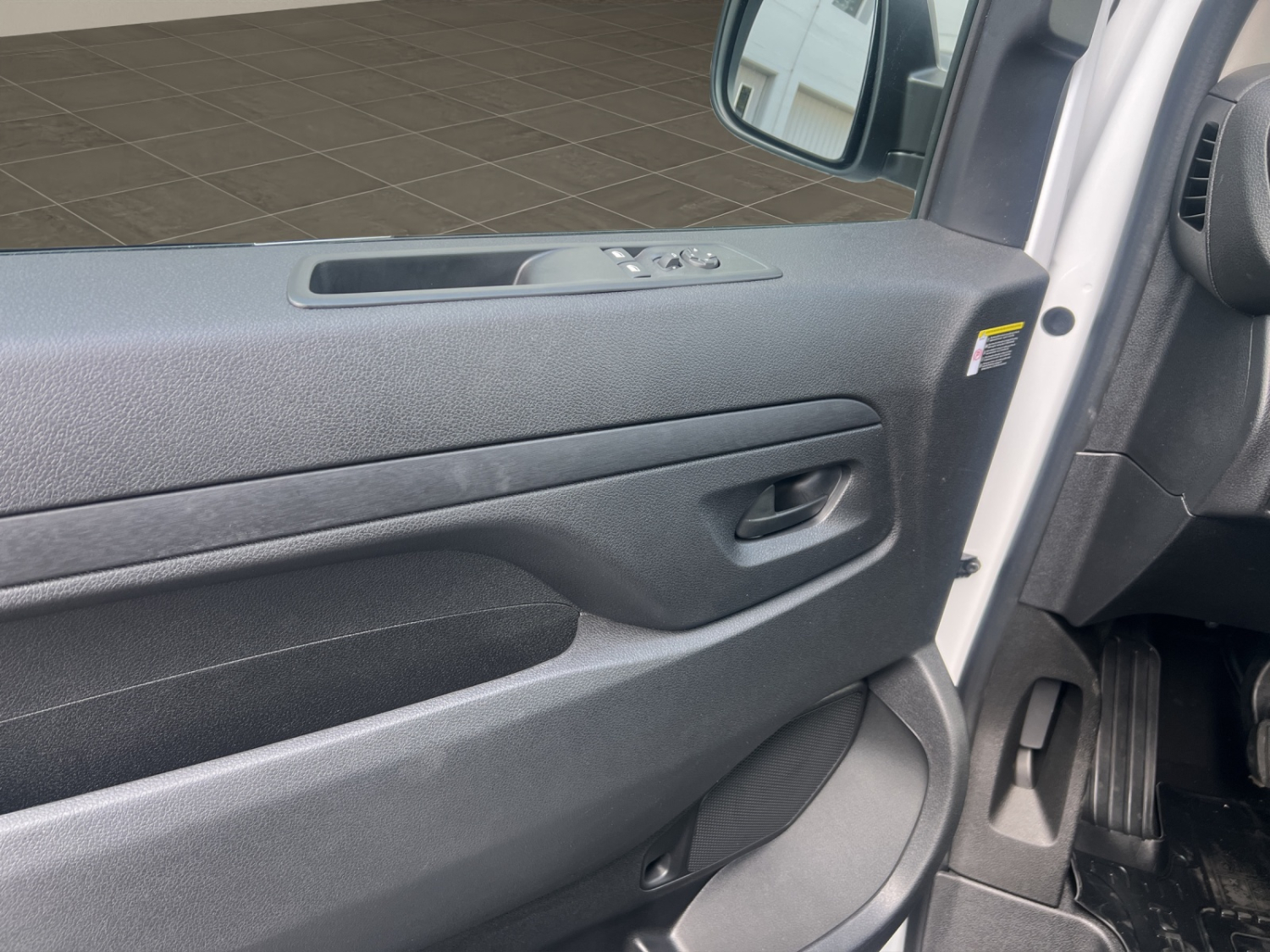 TOYOTA PROACE Verso L1 2.0 D Comfort-image-18