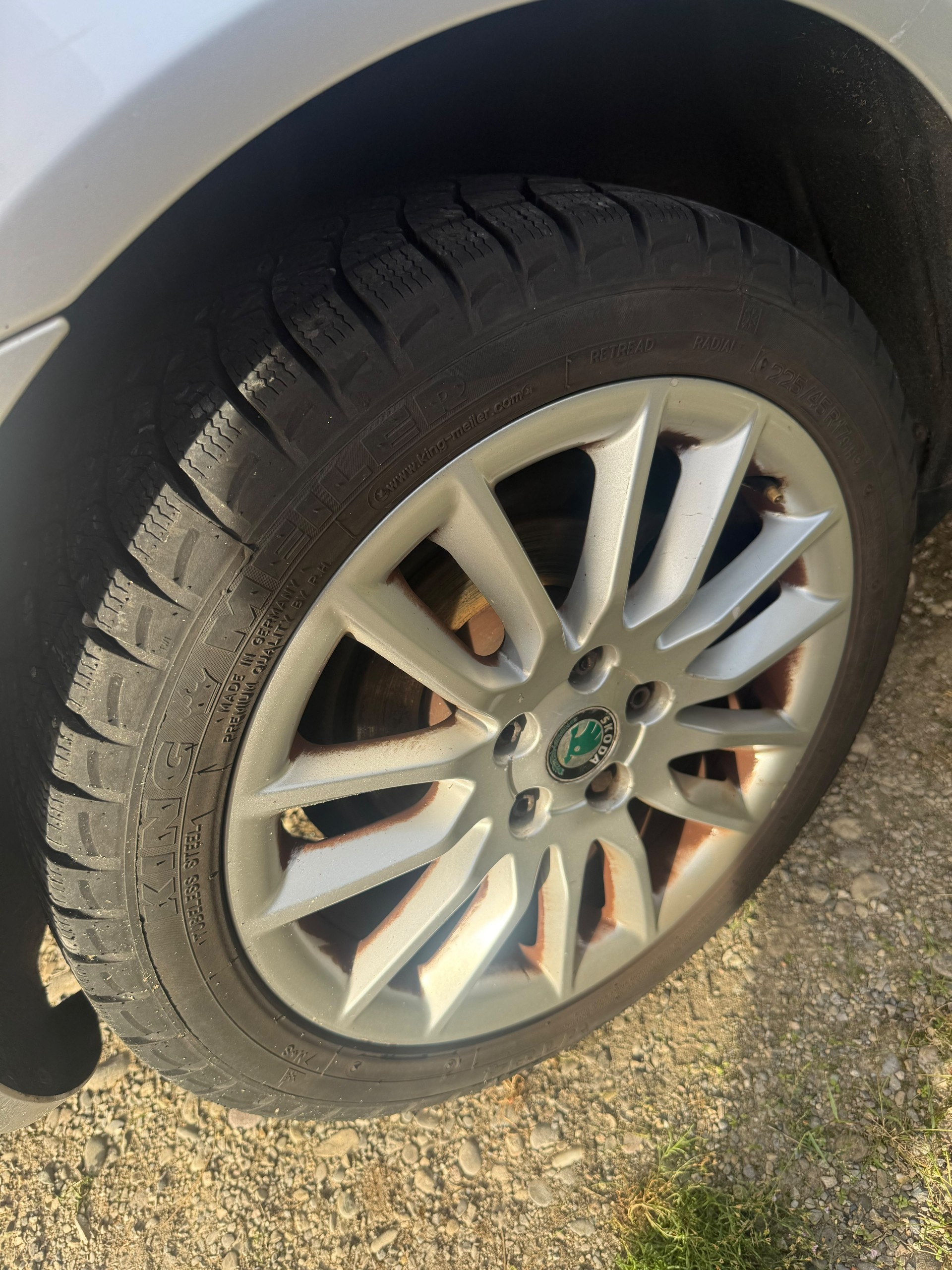 SKODA Octavia Combi 2.0 TDI Ambiente DSG-image-10