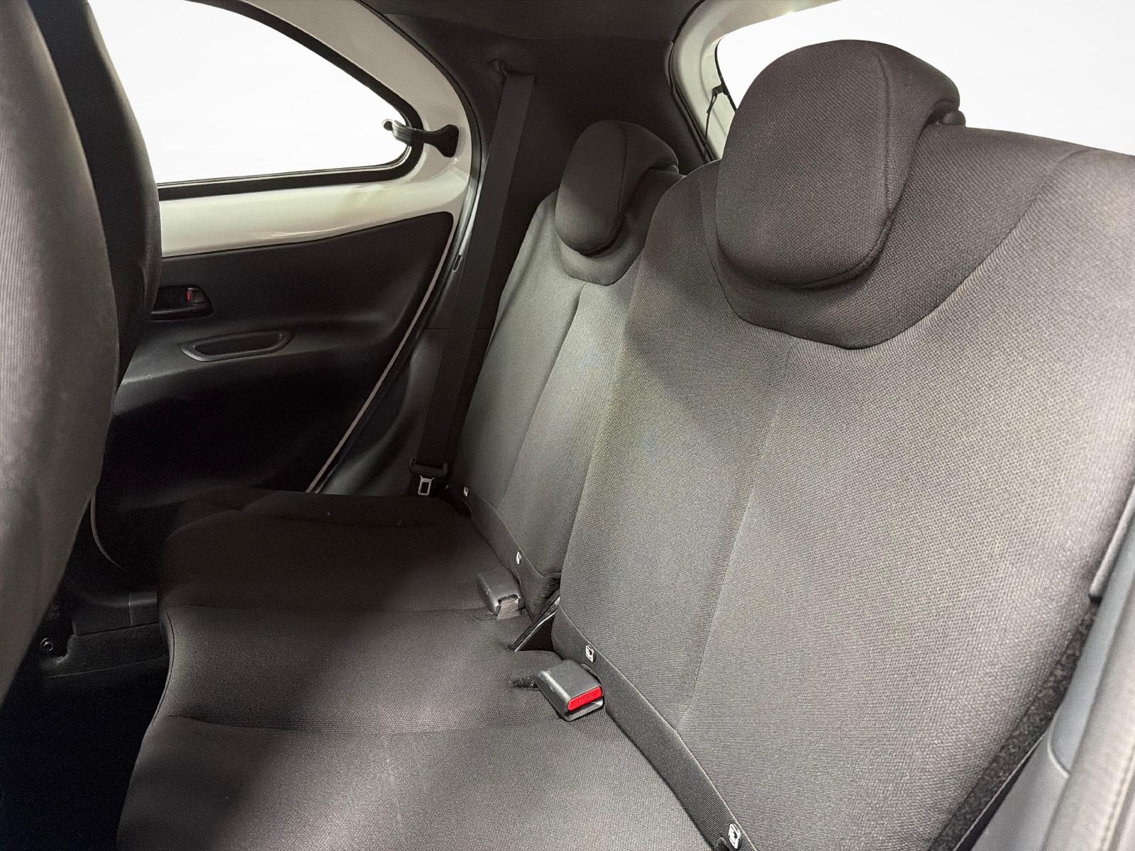 TOYOTA Aygo X 1.0 VVT-i Comfort-image-10