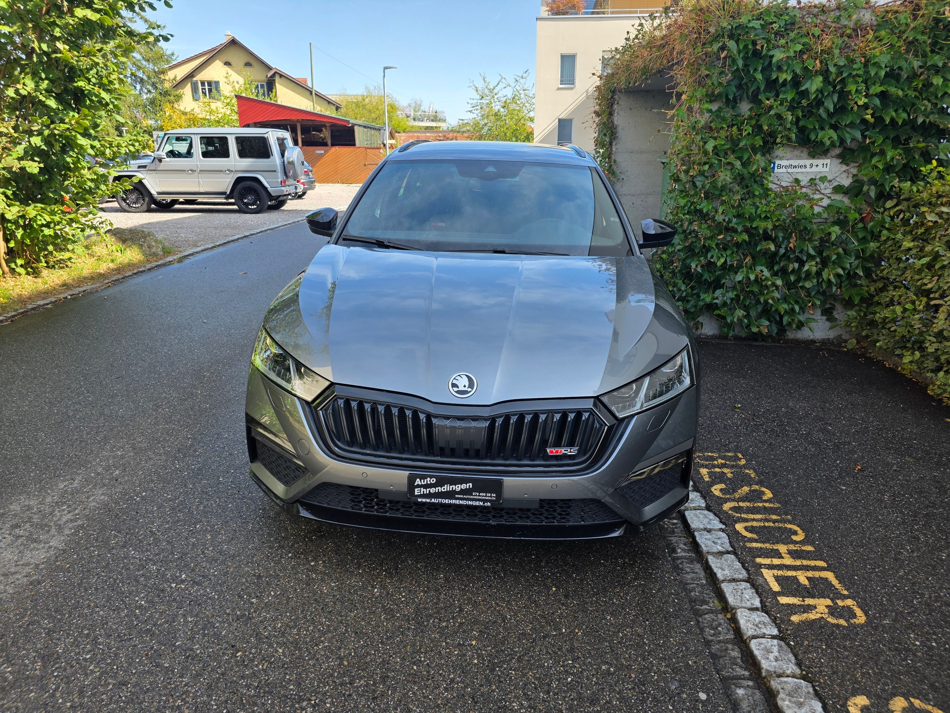 SKODA Octavia Combi 2.0 TSI DSG RS-image-1