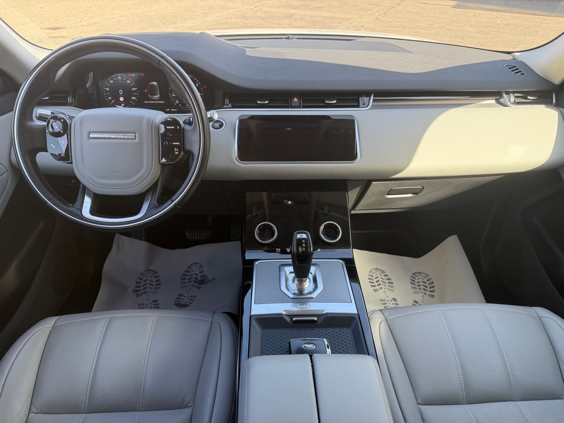 LAND ROVER Range Rover Evoque P 200-image-8