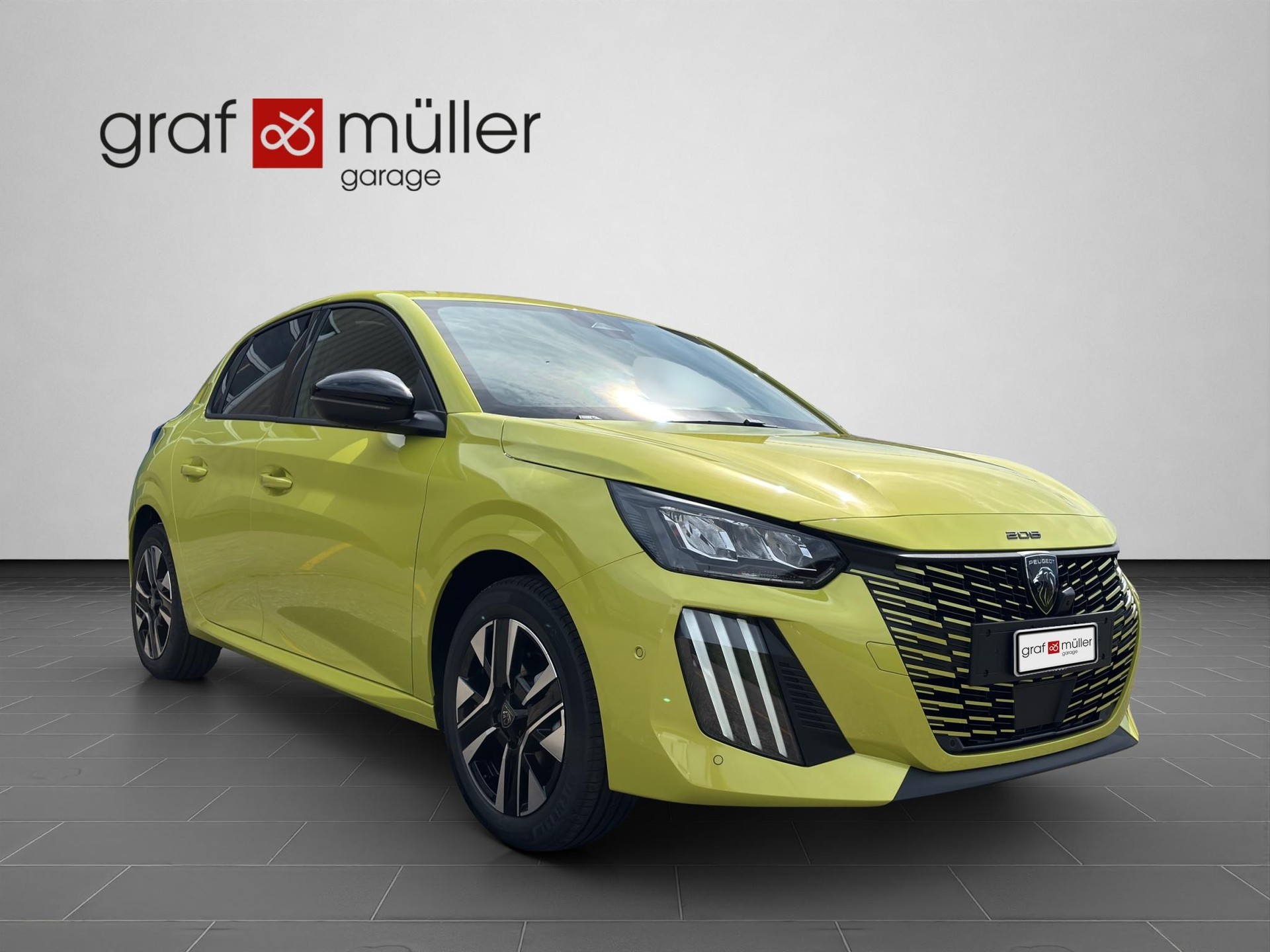 PEUGEOT 208 1.2 Hybrid Allure-image-16