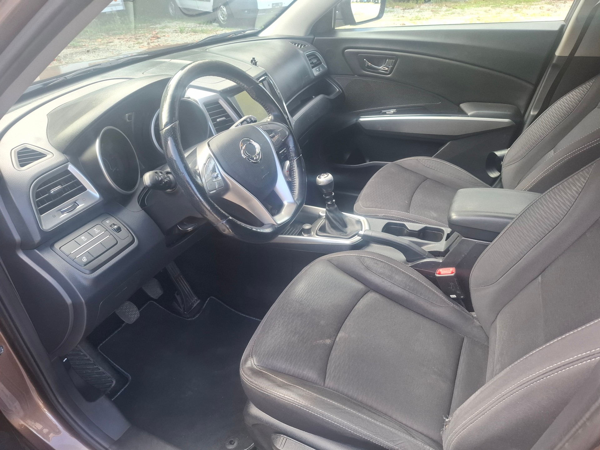 KGM-SsangYong Tivoli 1.6 eXDi Cityscape 4WD-image-9