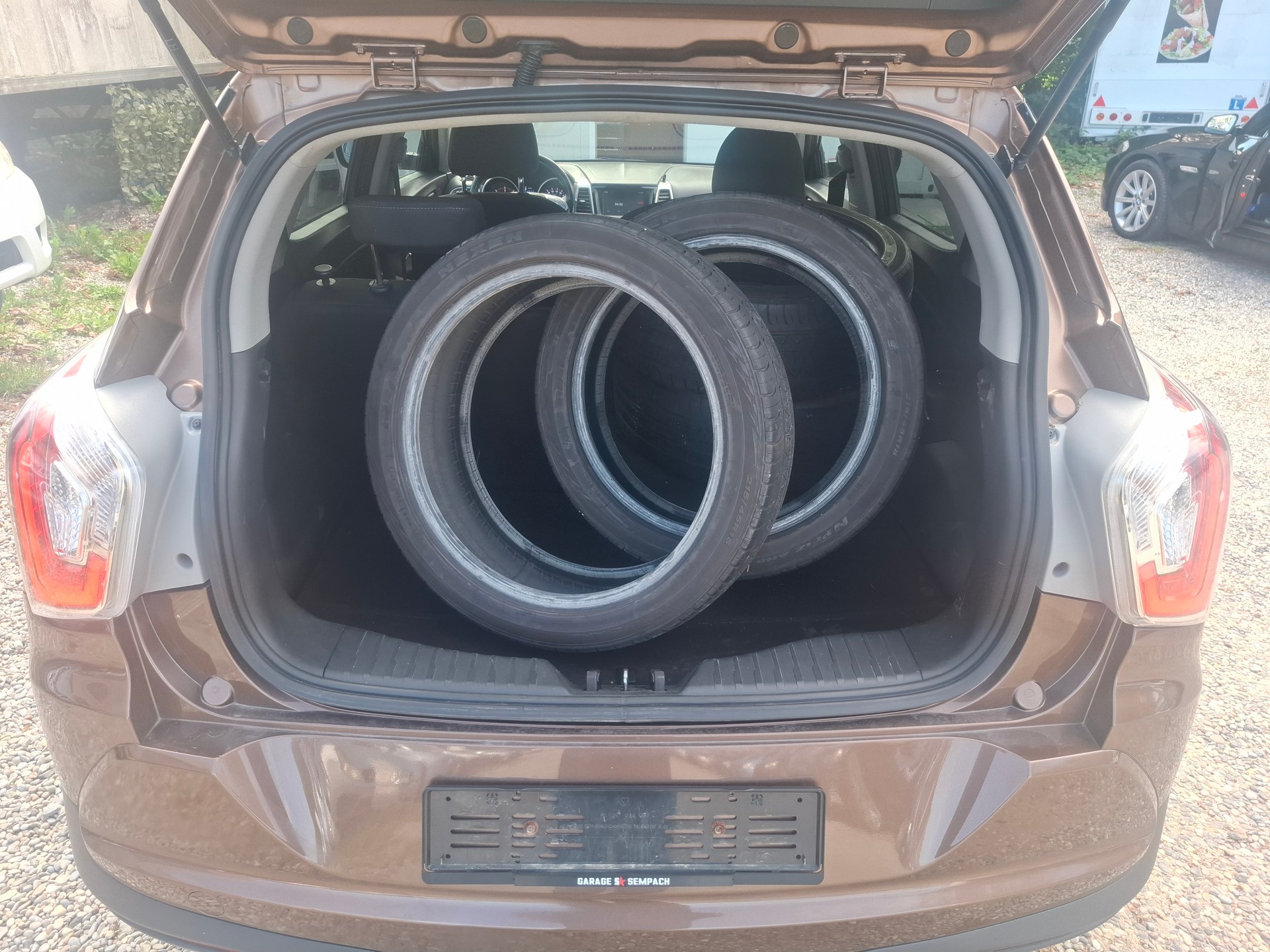 KGM-SsangYong Tivoli 1.6 eXDi Cityscape 4WD-image-12