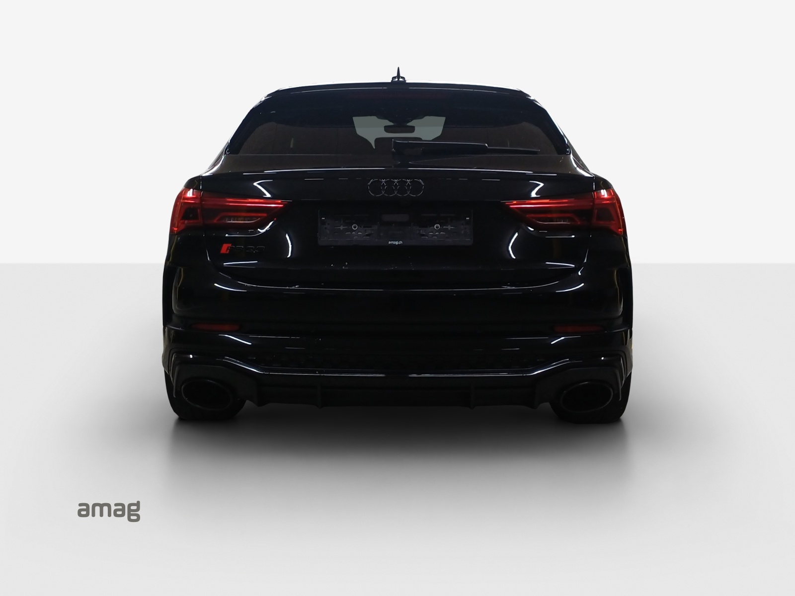 AUDI RS Q3 Sportback quattro S tronic-showroom-element-3