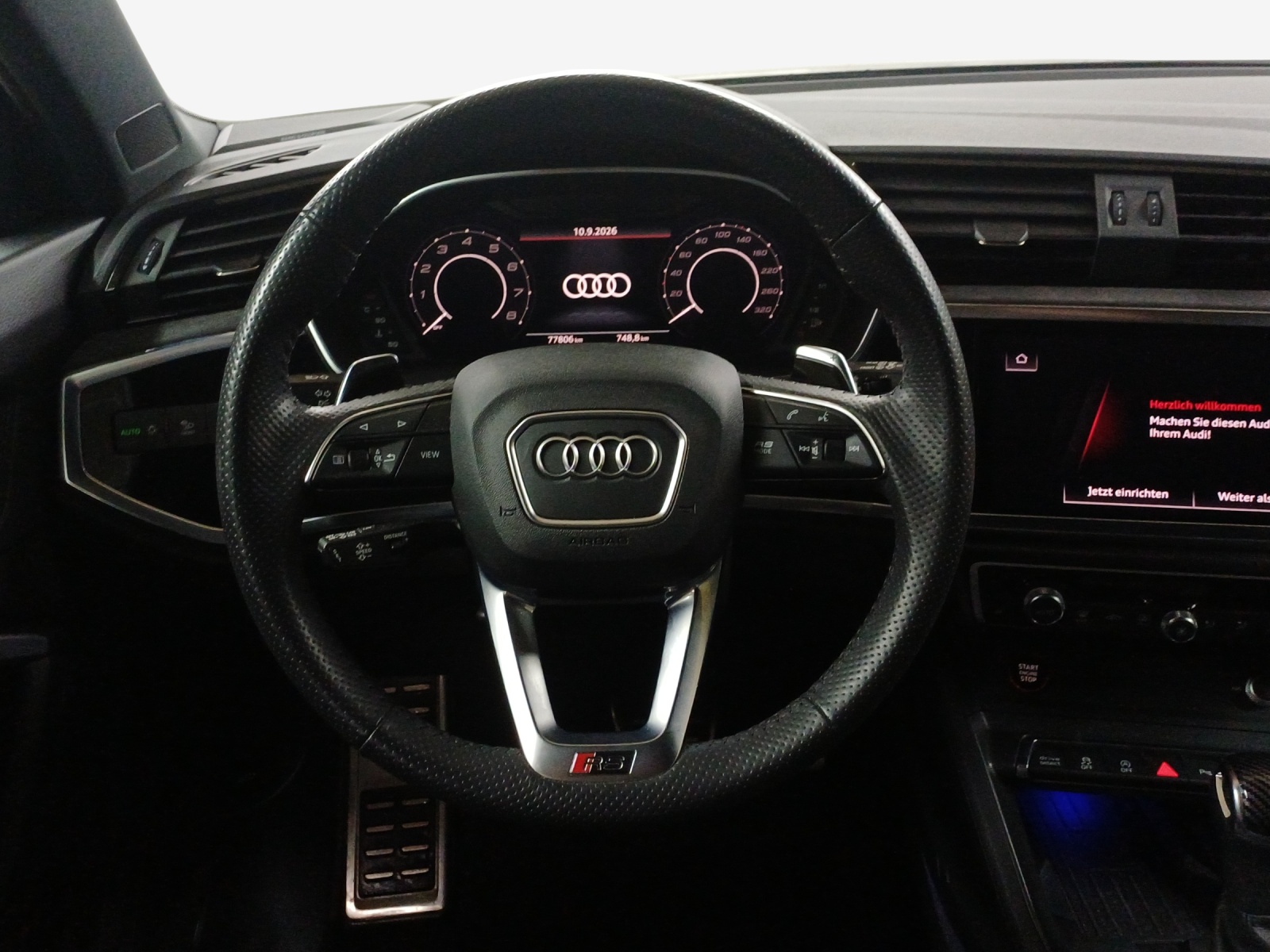 AUDI RS Q3 Sportback quattro S tronic-image-9