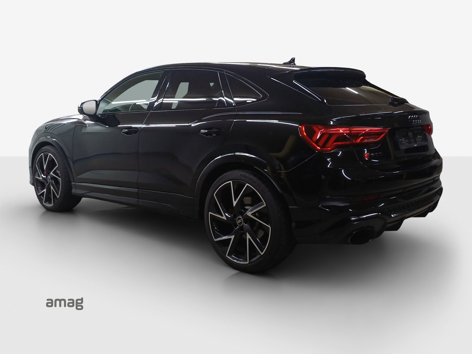 AUDI RS Q3 Sportback quattro S tronic-showroom-element-2