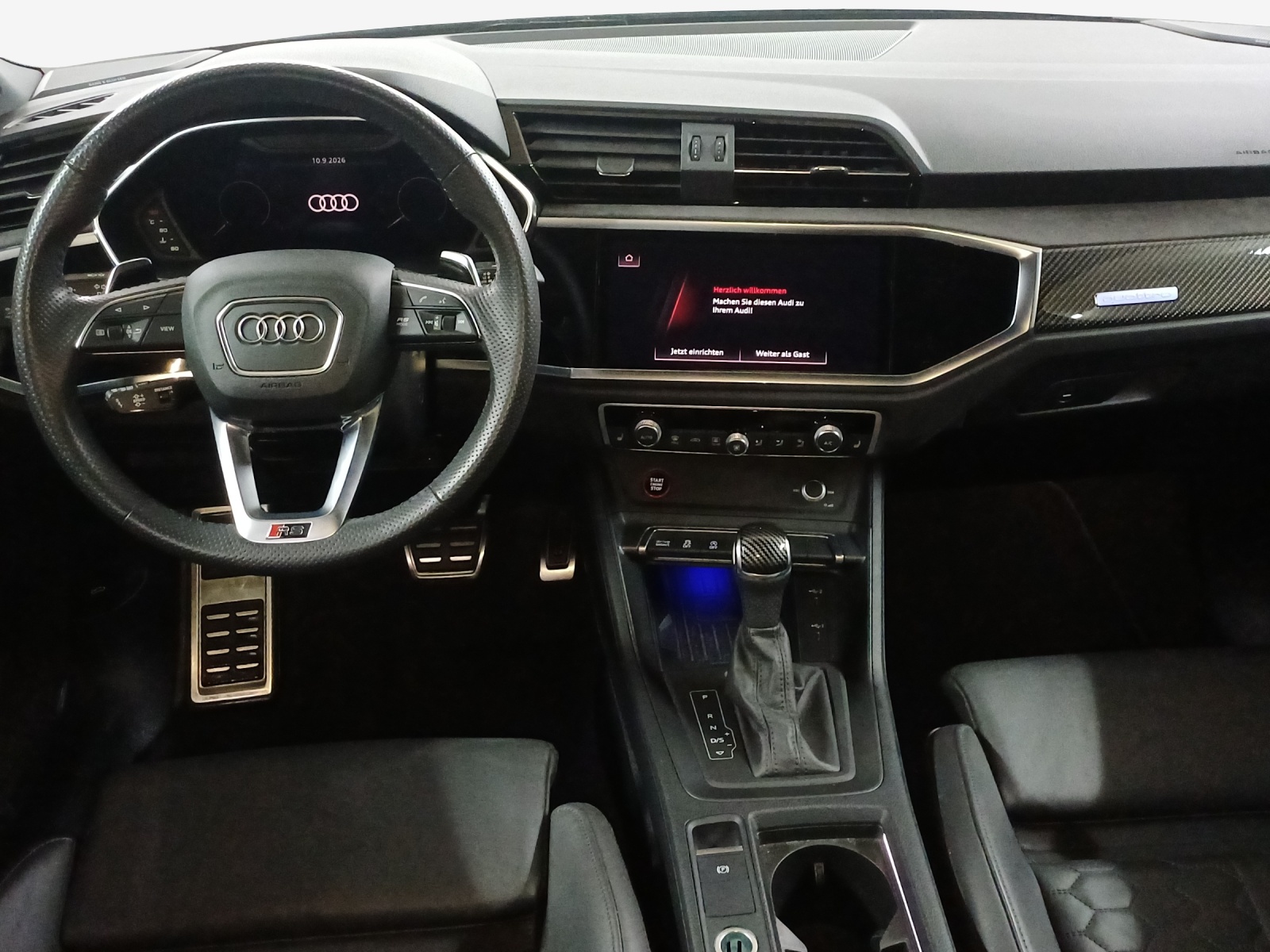 AUDI RS Q3 Sportback quattro S tronic-image-8