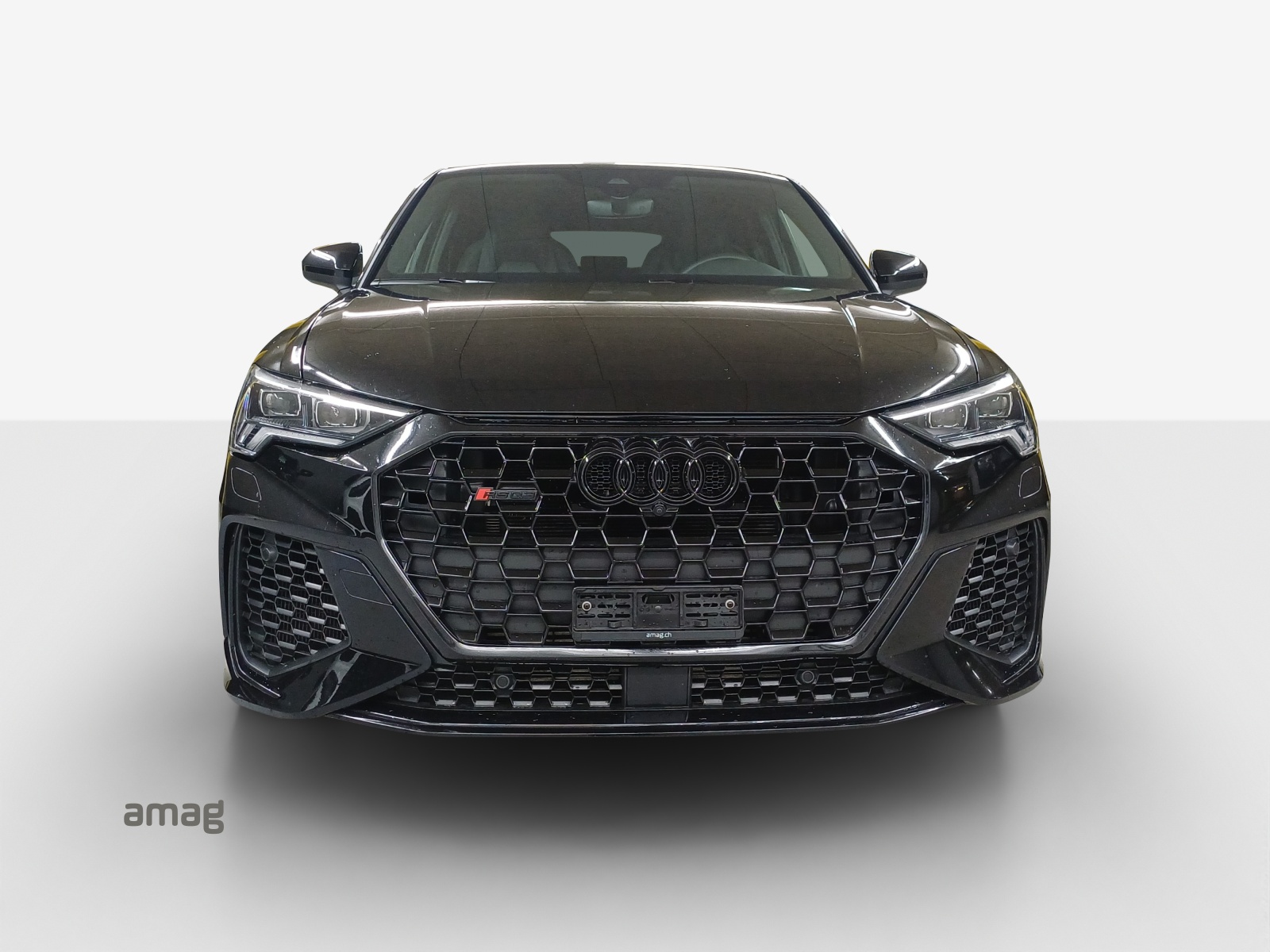 AUDI RS Q3 Sportback quattro S tronic-image-6
