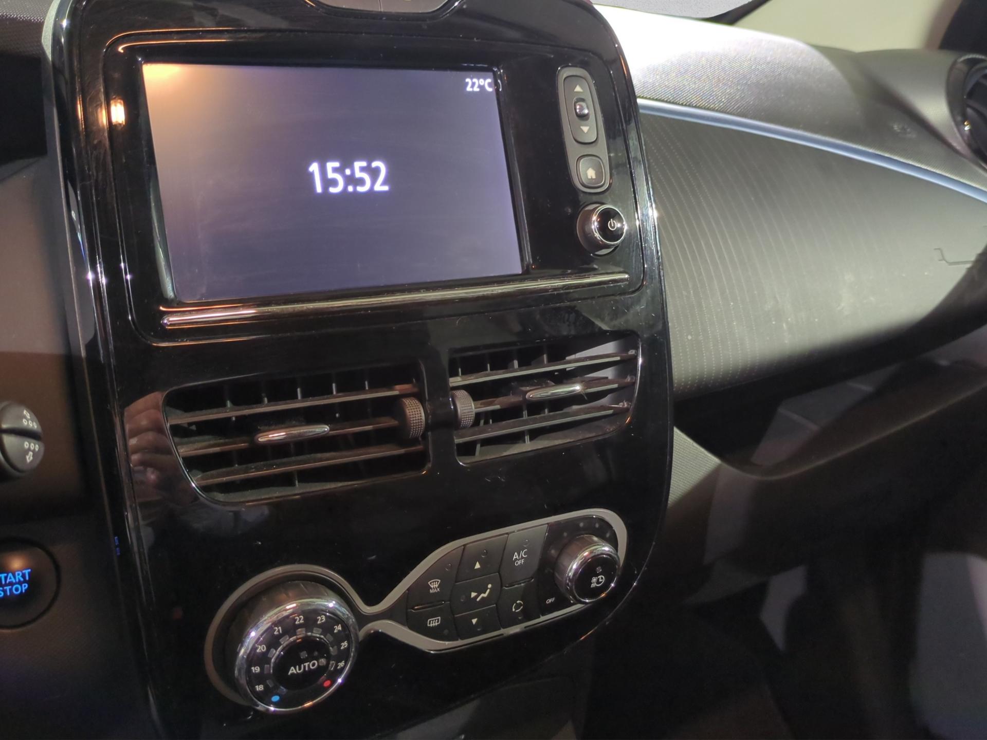 RENAULT Zoe FP Intens R90 (incl. Battery)-image-11