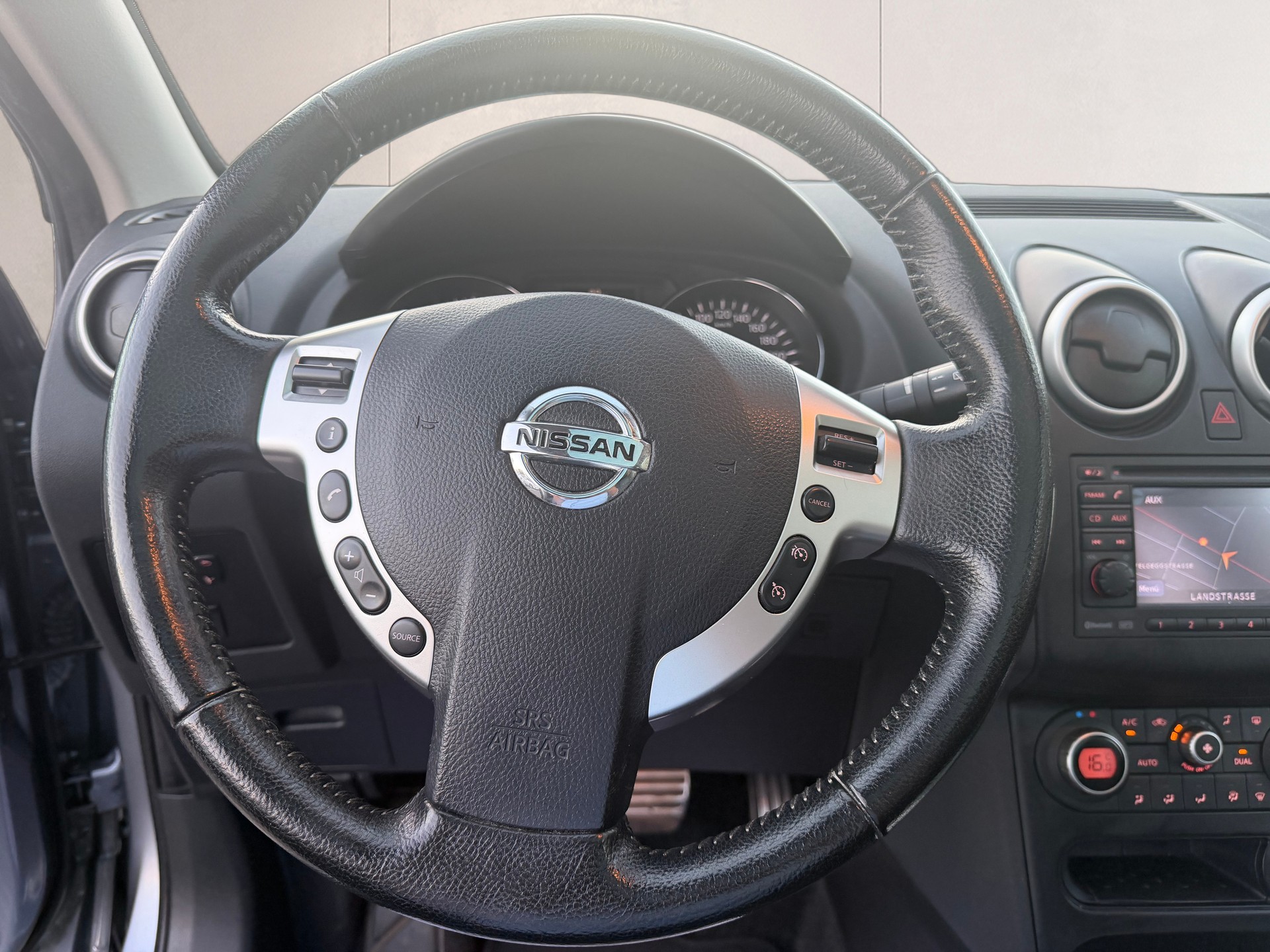 NISSAN Qashqai 2.0 acenta XTronic CVT-image-9