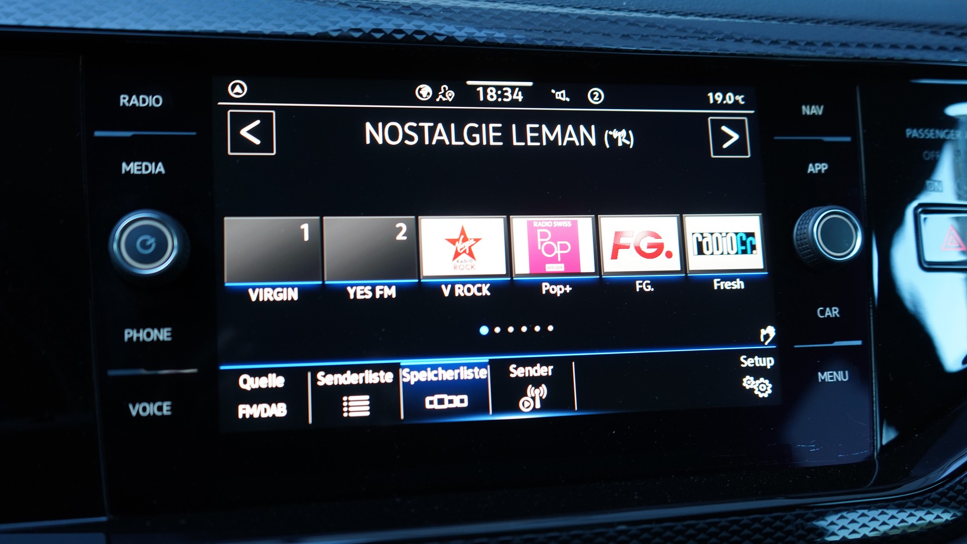 VW Taigo 1.0 TSI Life DSG-image-11