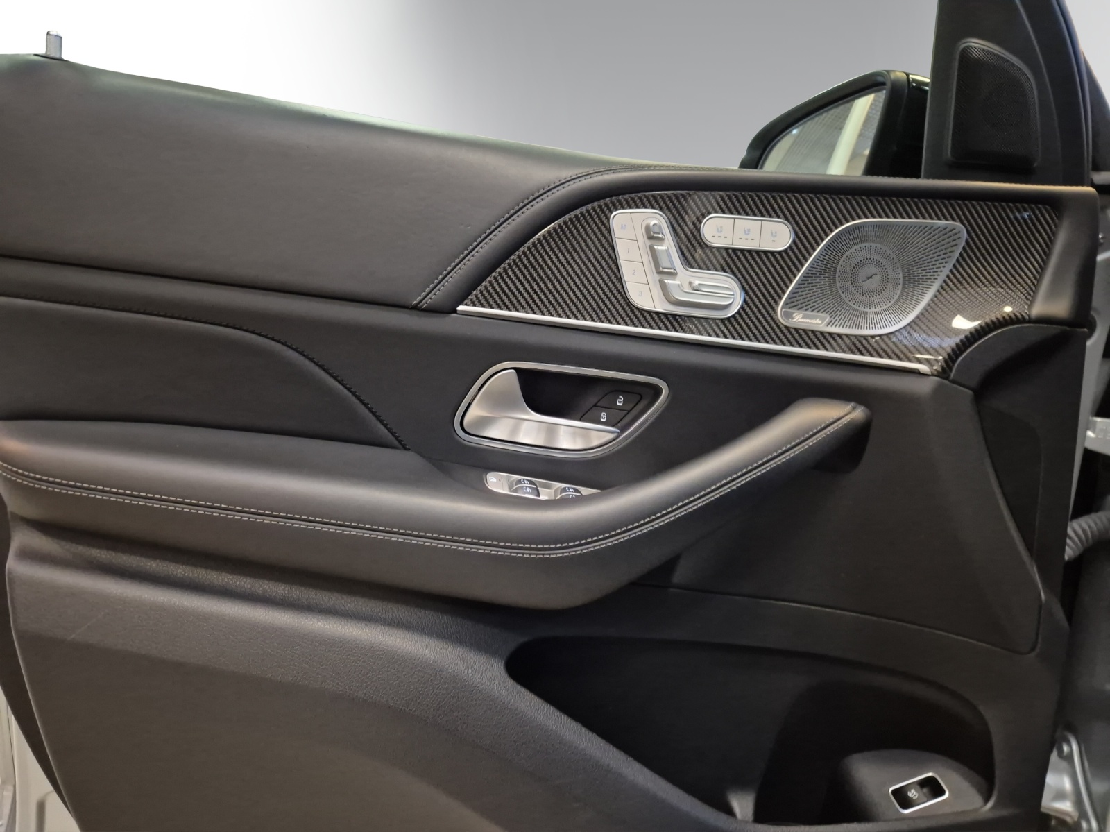 MERCEDES-BENZ GLE 63 AMG 4Matic+ 9G-Speedshift-image-7