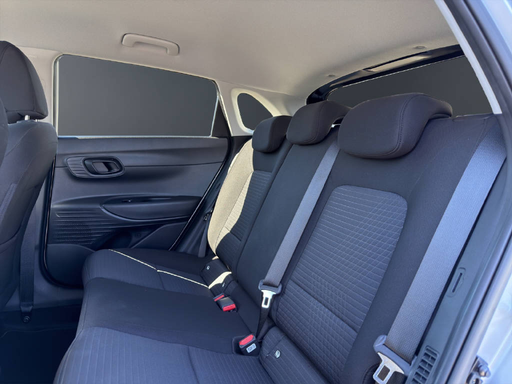 HYUNDAI i20 1.0 T-GDi Amplia 48V-image-10