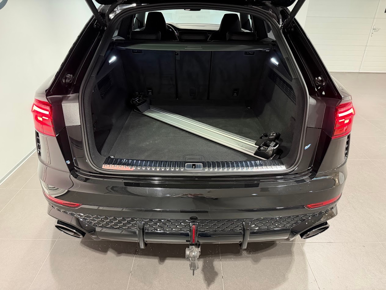 AUDI RSQ8 quattro-image-12
