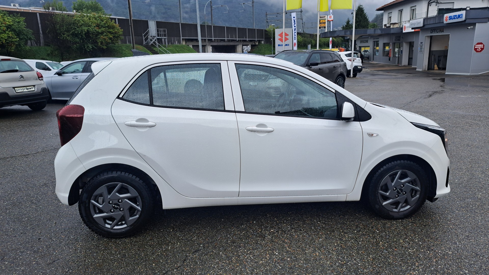 KIA Picanto 1.0 CVVT First Edition Automatic-image-8