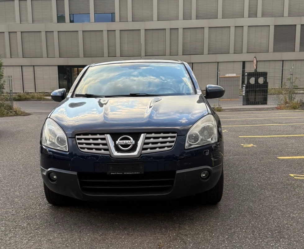 NISSAN Qashqai 2.0 4WD visia-image-8