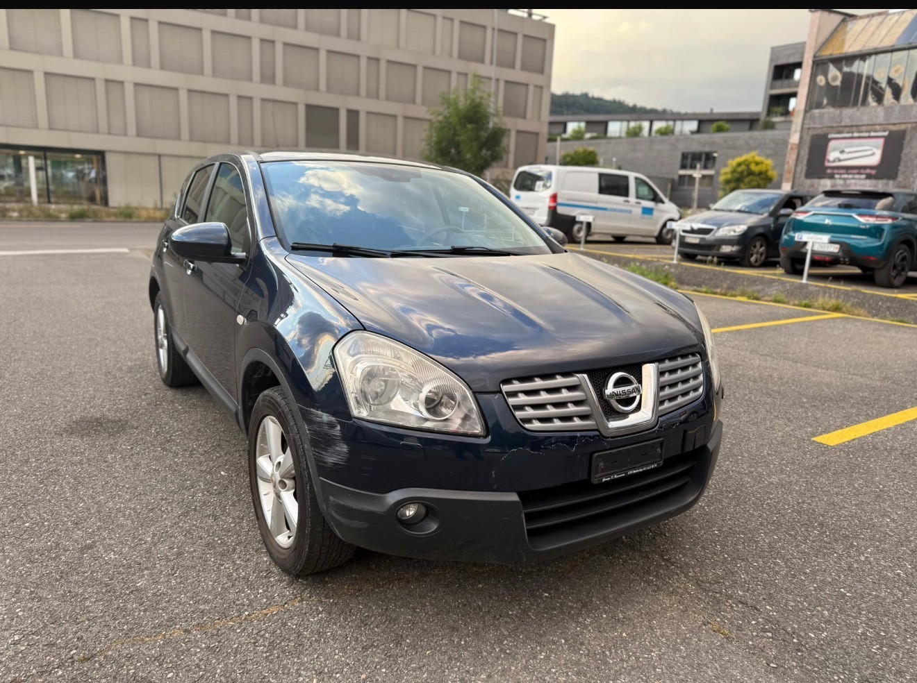 NISSAN Qashqai 2.0 4WD visia-image-1