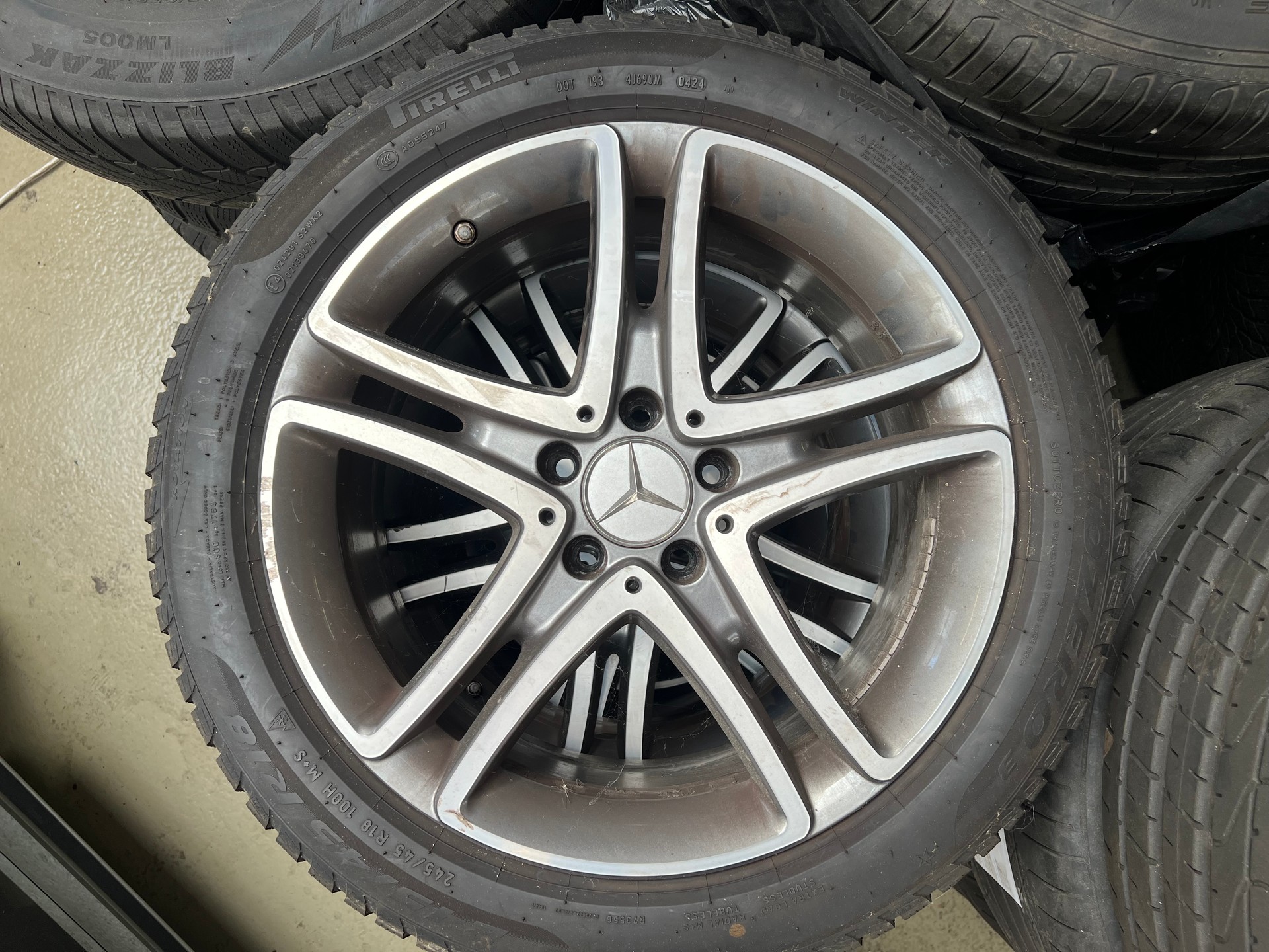 MERCEDES-BENZ C 200 T 4Matic All-Terain Avantgarde-image-15