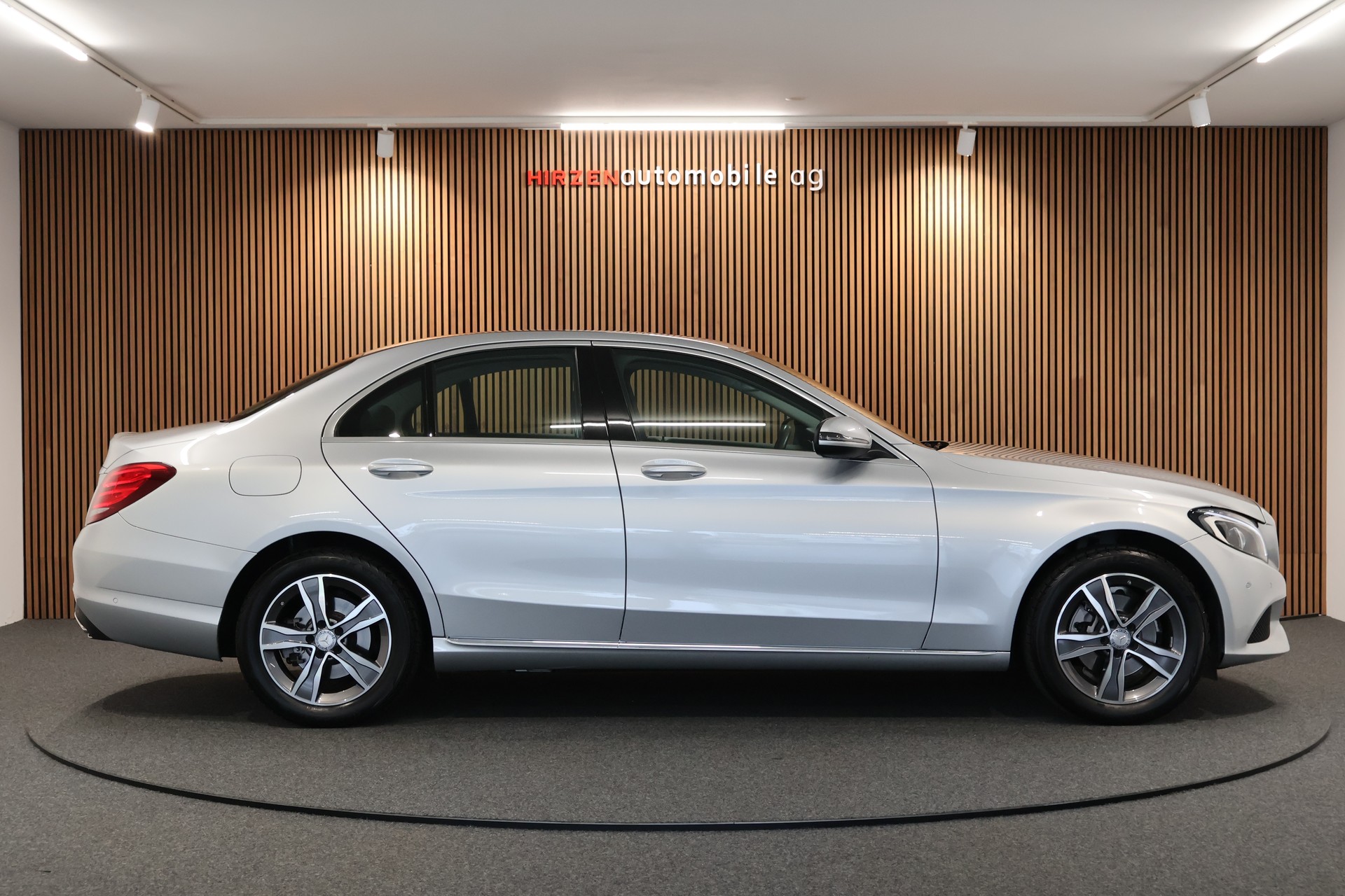 MERCEDES-BENZ C 200 Avantgarde 4Matic 7G-Tronic-image-5