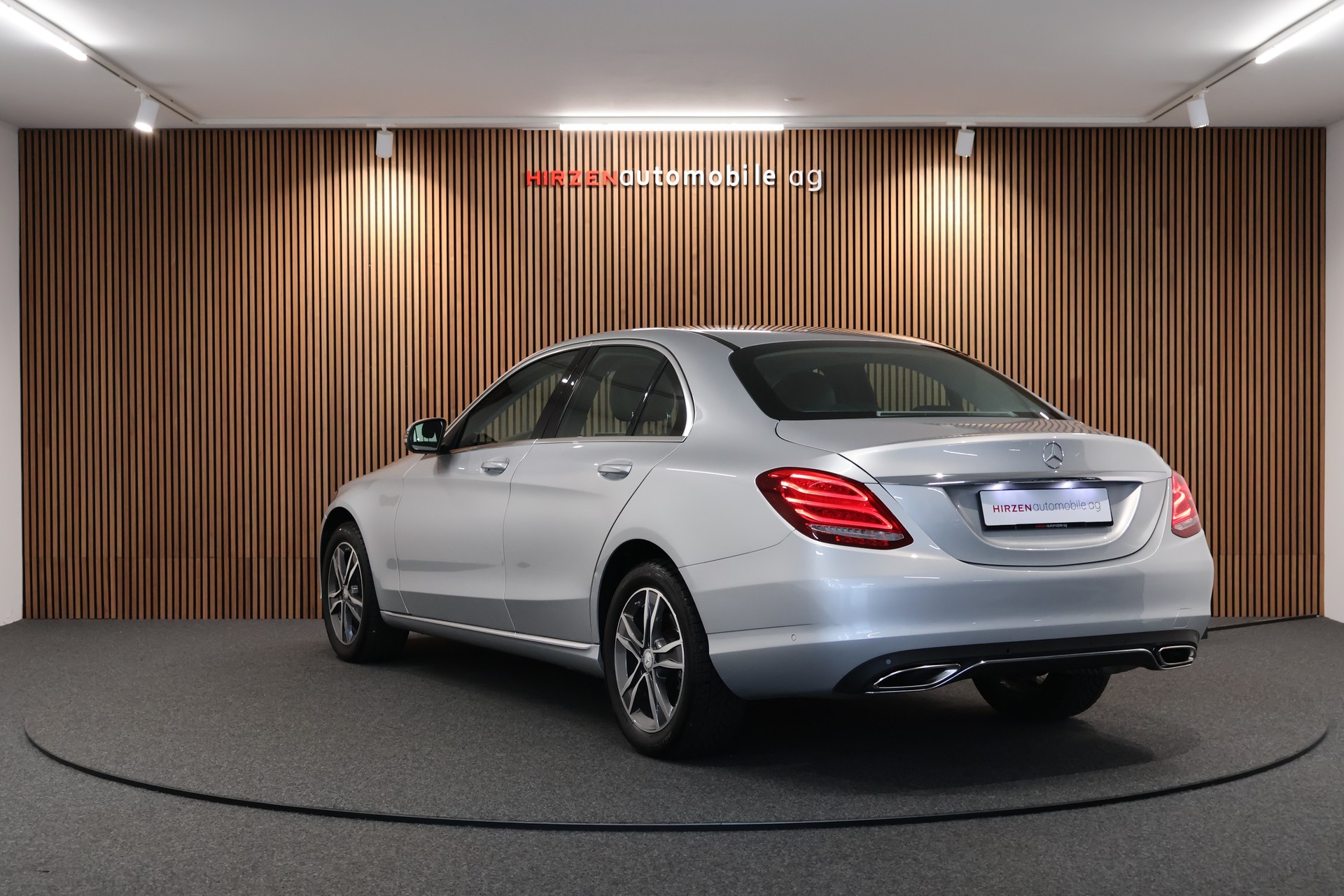 MERCEDES-BENZ C 200 Avantgarde 4Matic 7G-Tronic-image-2