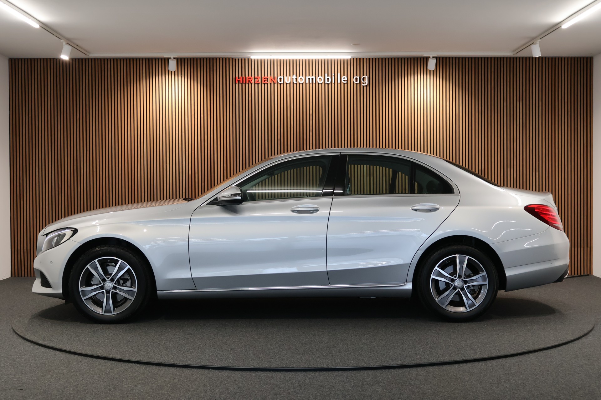 MERCEDES-BENZ C 200 Avantgarde 4Matic 7G-Tronic-image-1