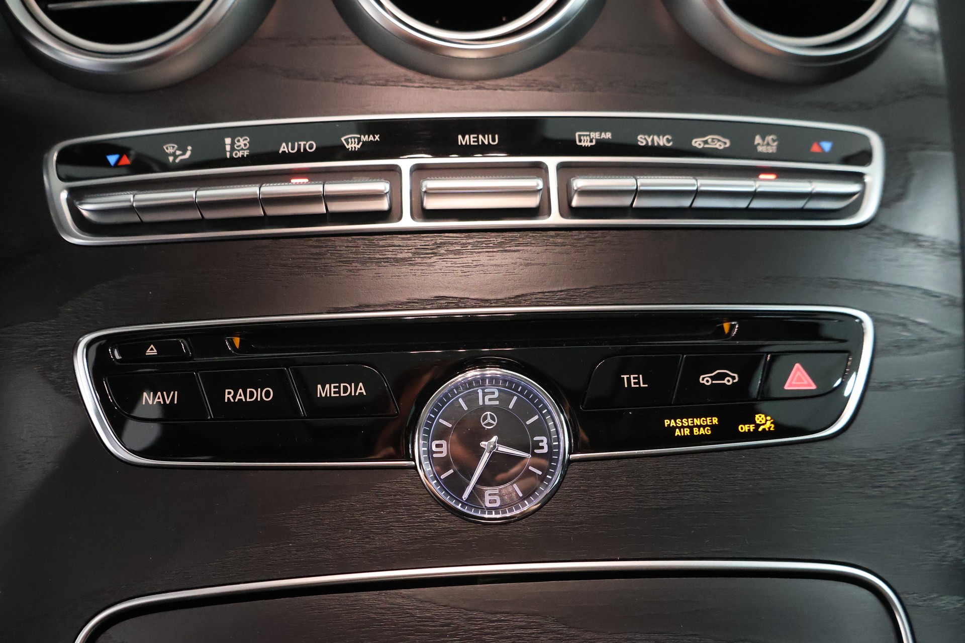 MERCEDES-BENZ C 200 Avantgarde 4Matic 7G-Tronic-image-17
